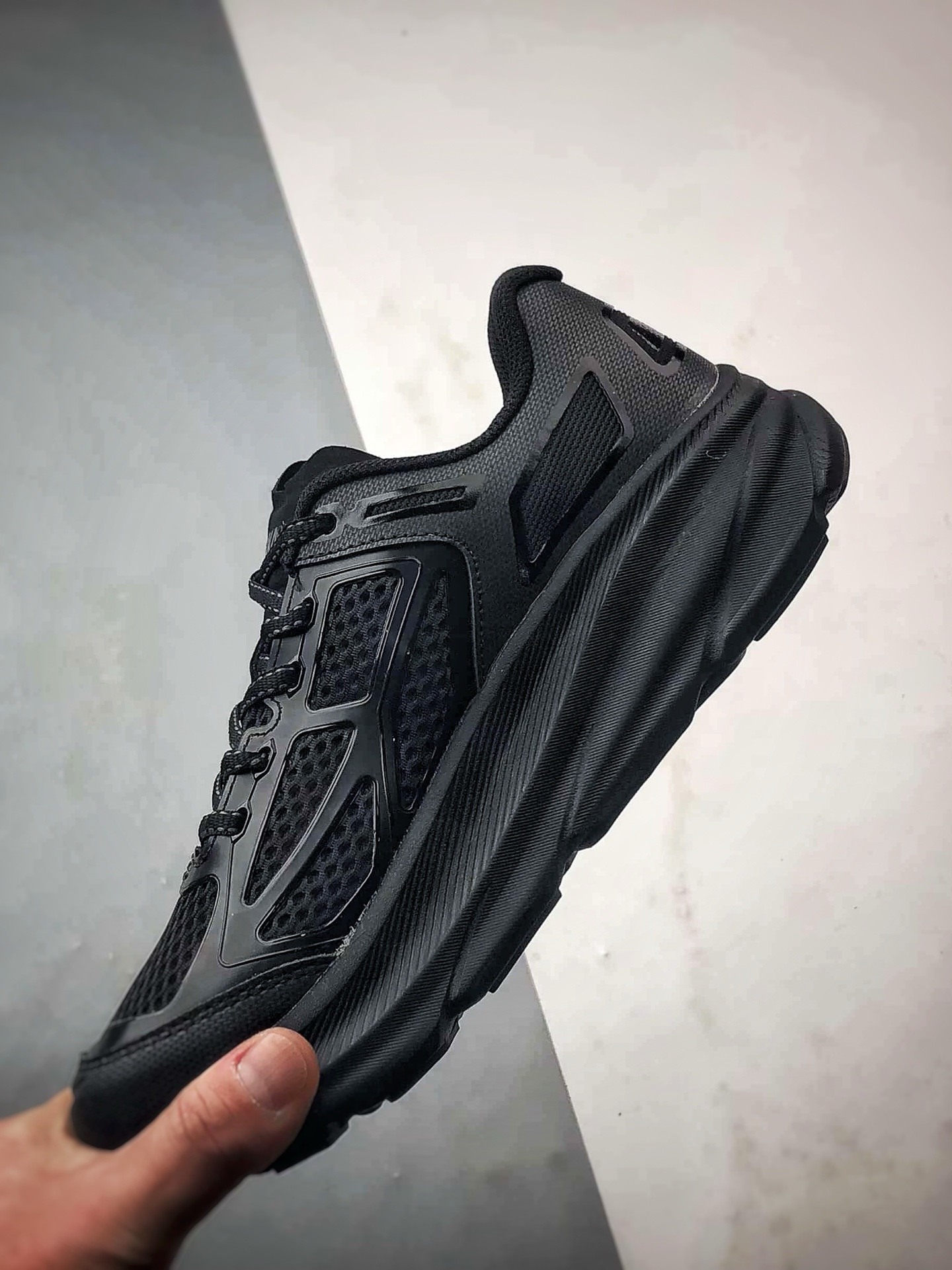 Hoka One One U CliftOne9 黑色 克利夫顿9代厚底网织轻量运动慢跑鞋 1155370-BBNB