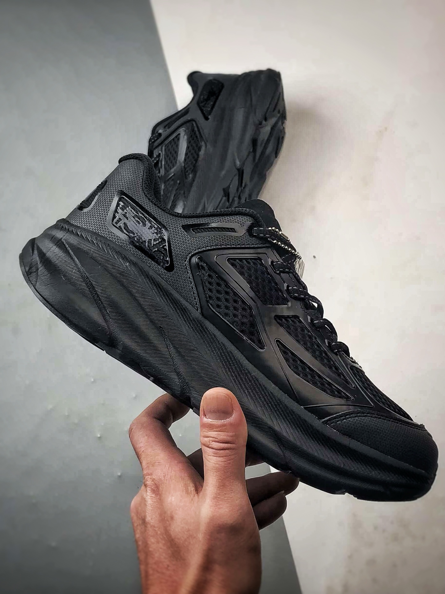 Hoka One One U CliftOne9 黑色 克利夫顿9代厚底网织轻量运动慢跑鞋 1155370-BBNB