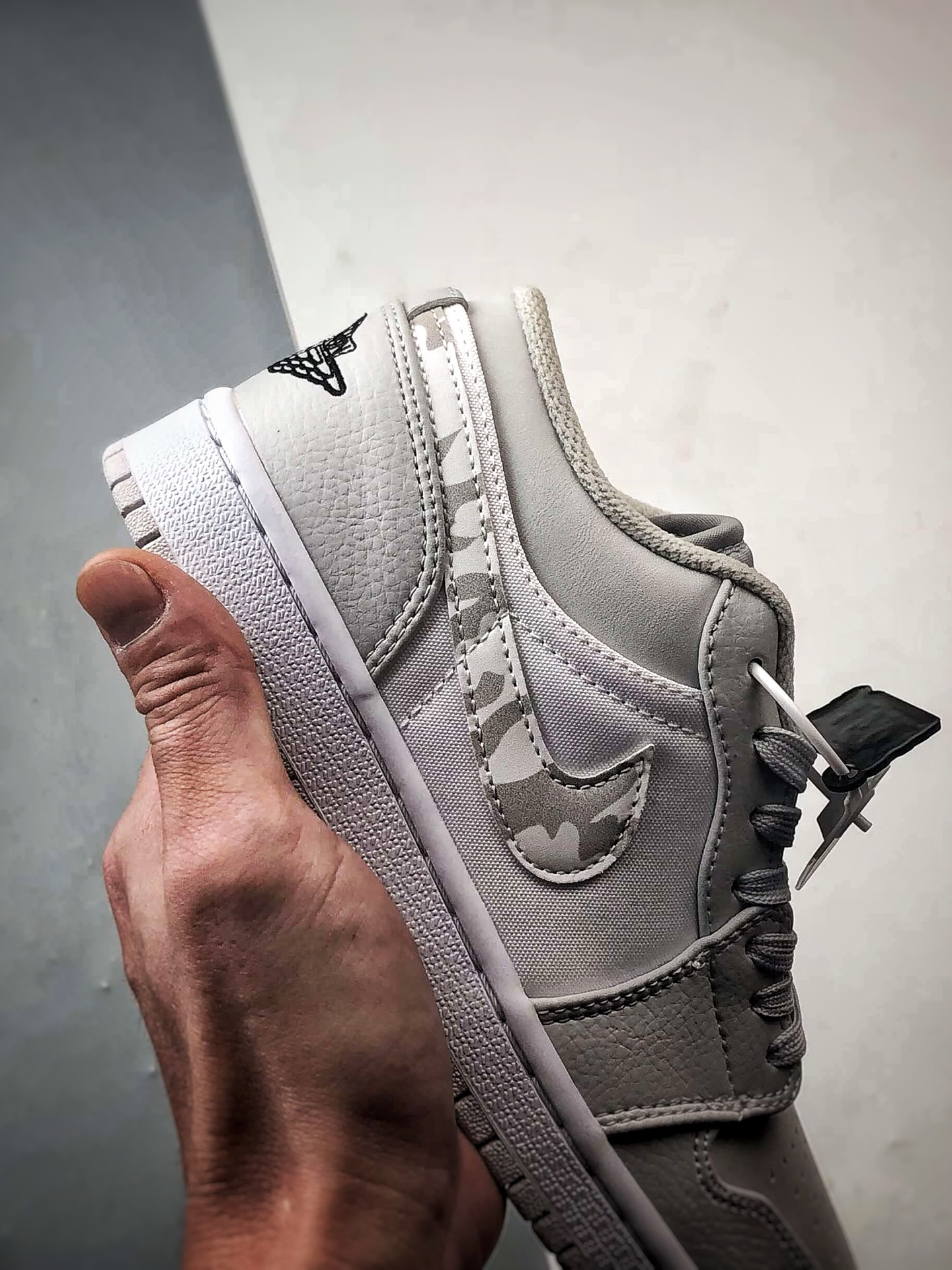 Air Jordan 1 Low 灰白迷彩 DC9036-100
