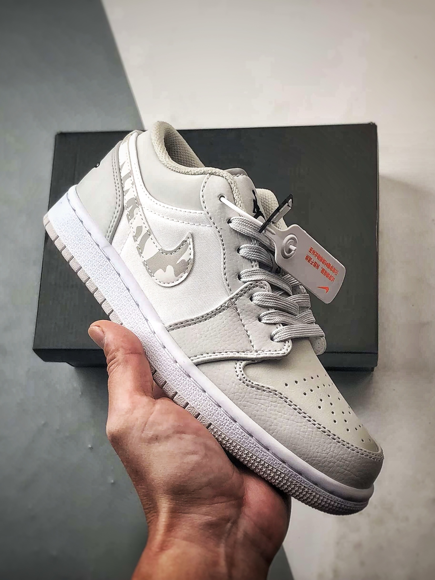 Air Jordan 1 Low 灰白迷彩 DC9036-100