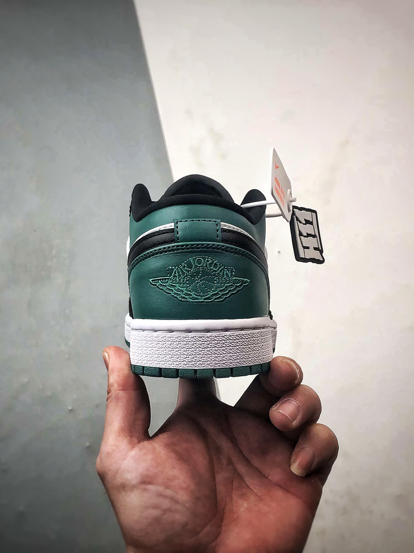 Air Jordan 1 Low 黑白绿 553558-113