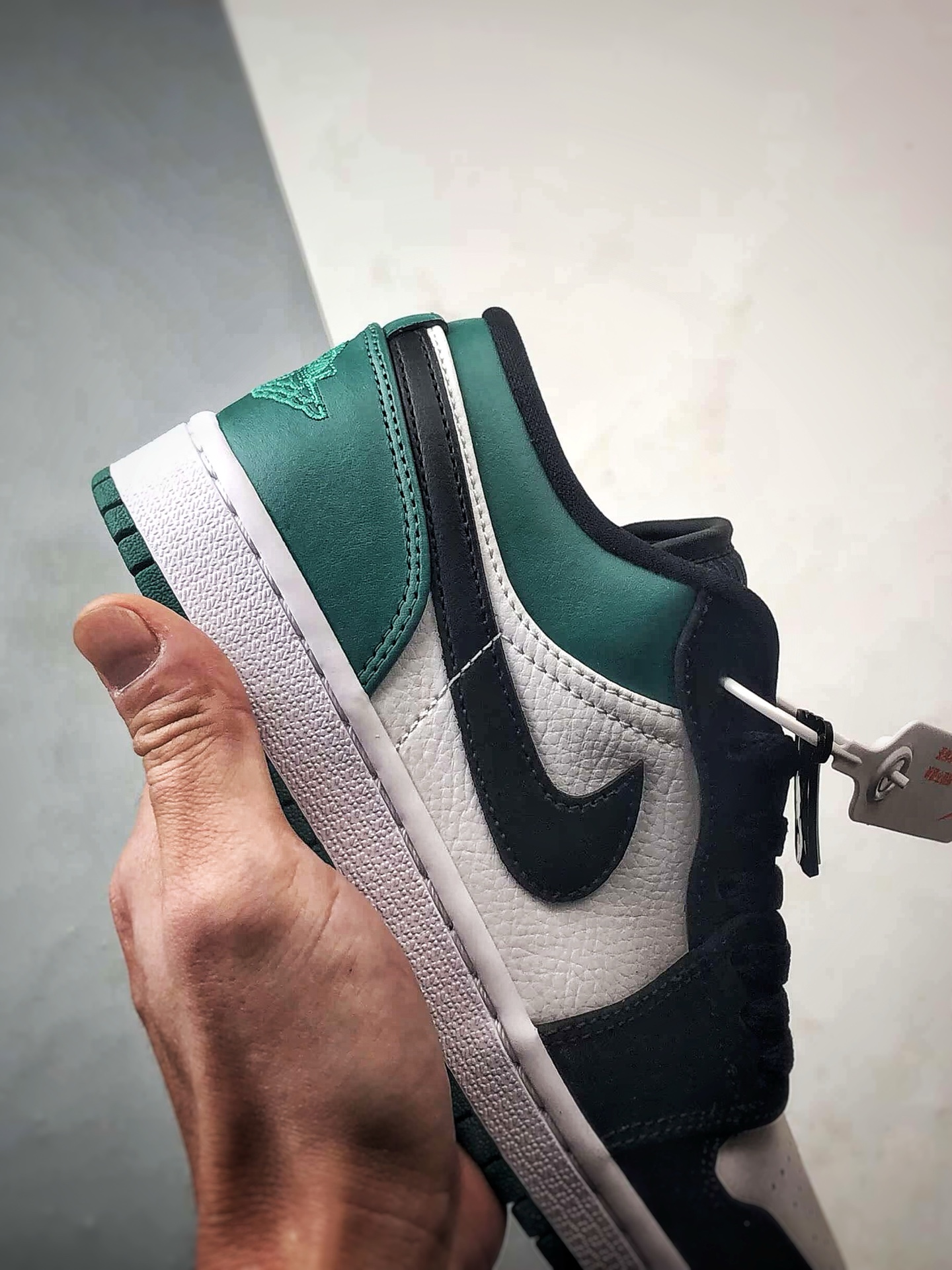 Air Jordan 1 Low 黑白绿 553558-113