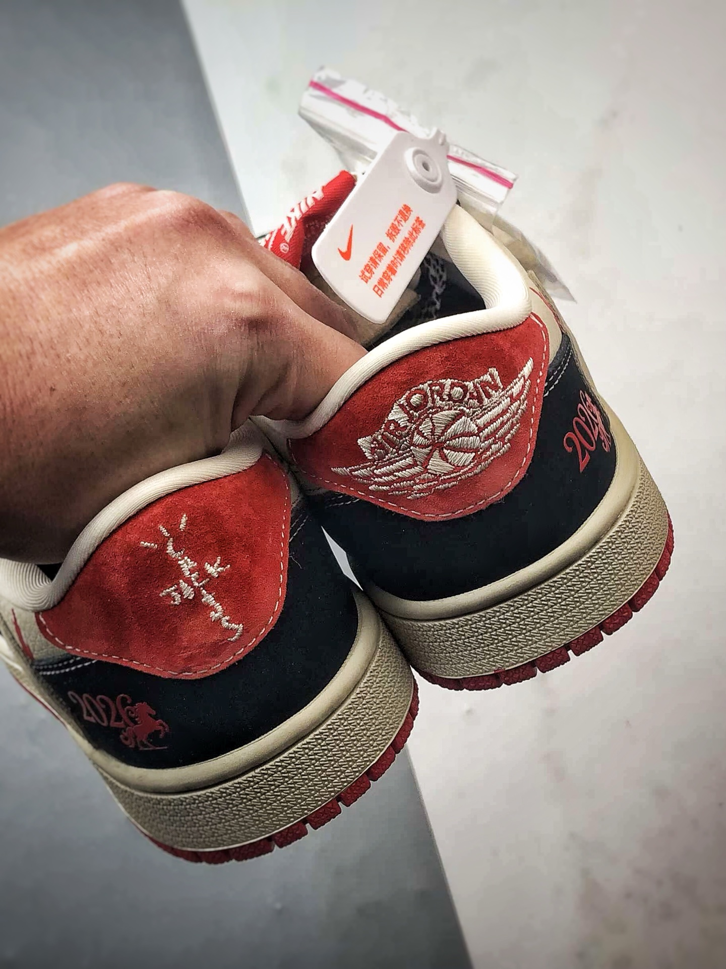 290 Air Jordan 1 Low ”高端定制” 马年限定米黑红倒钩 XS2025-086