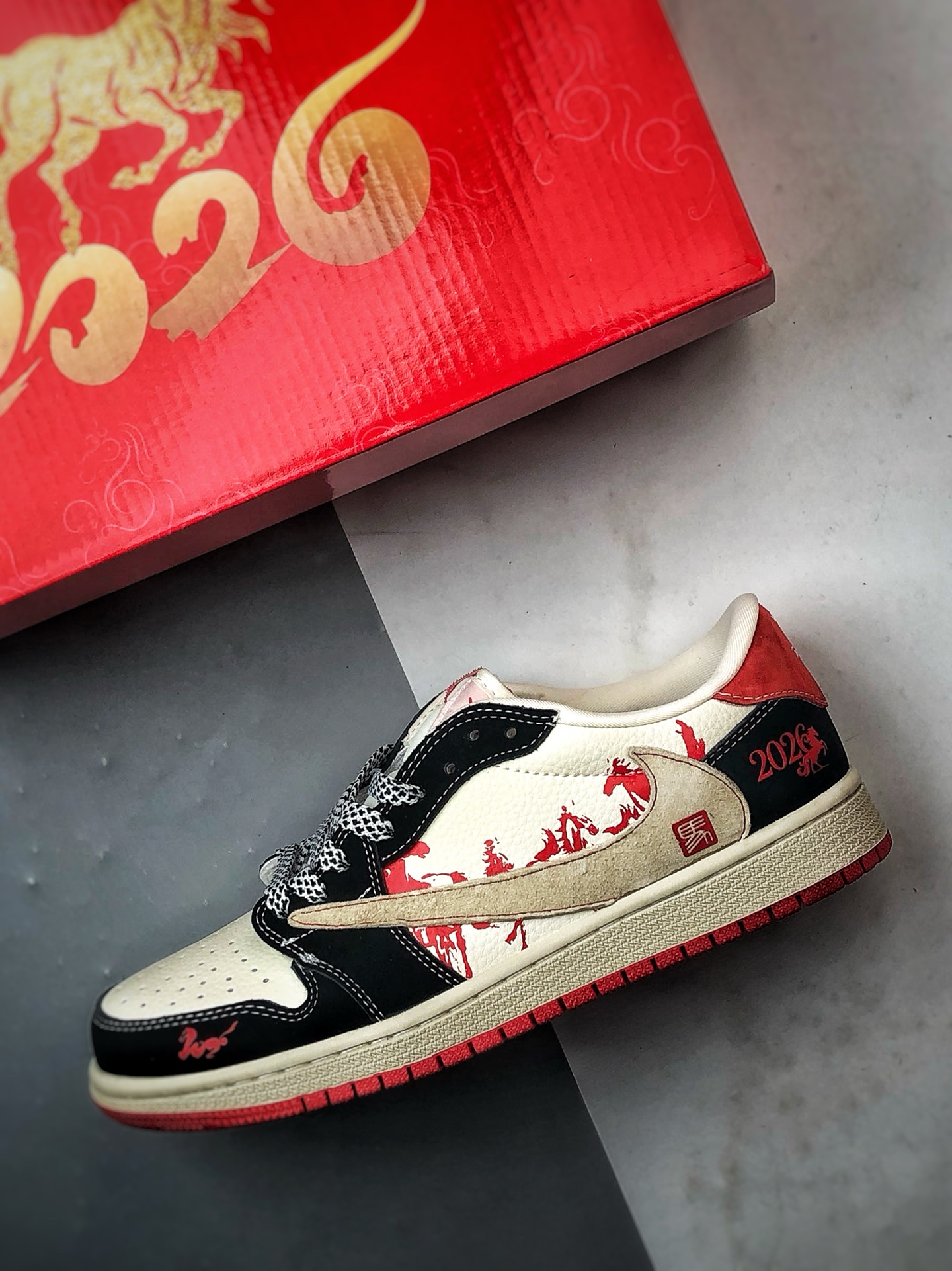 290 Air Jordan 1 Low ”高端定制” 马年限定米黑红倒钩 XS2025-086