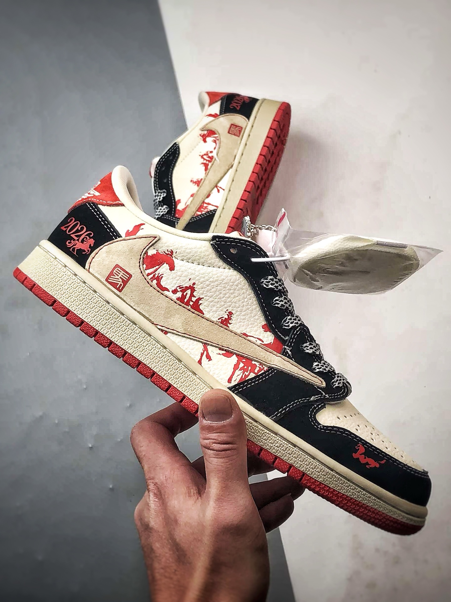 290 Air Jordan 1 Low ”高端定制” 马年限定米黑红倒钩 XS2025-086