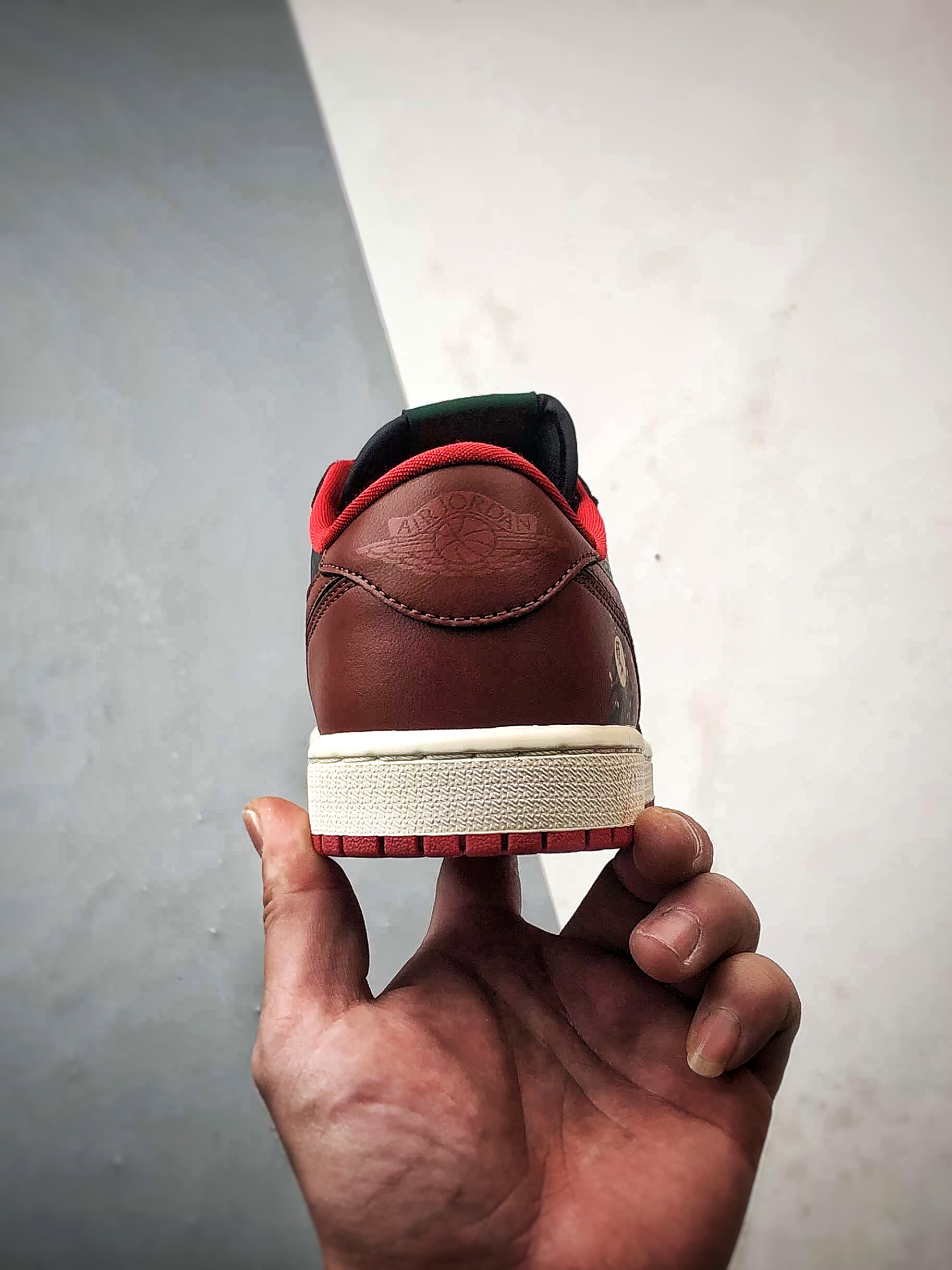 定制球鞋 Air Jordan 1 Low 赤炎飞马 马年黑红 CZ0775-036 定制球鞋 Air Jordan 1 Low 赤炎飞马 马年黑红 CZ0775-036