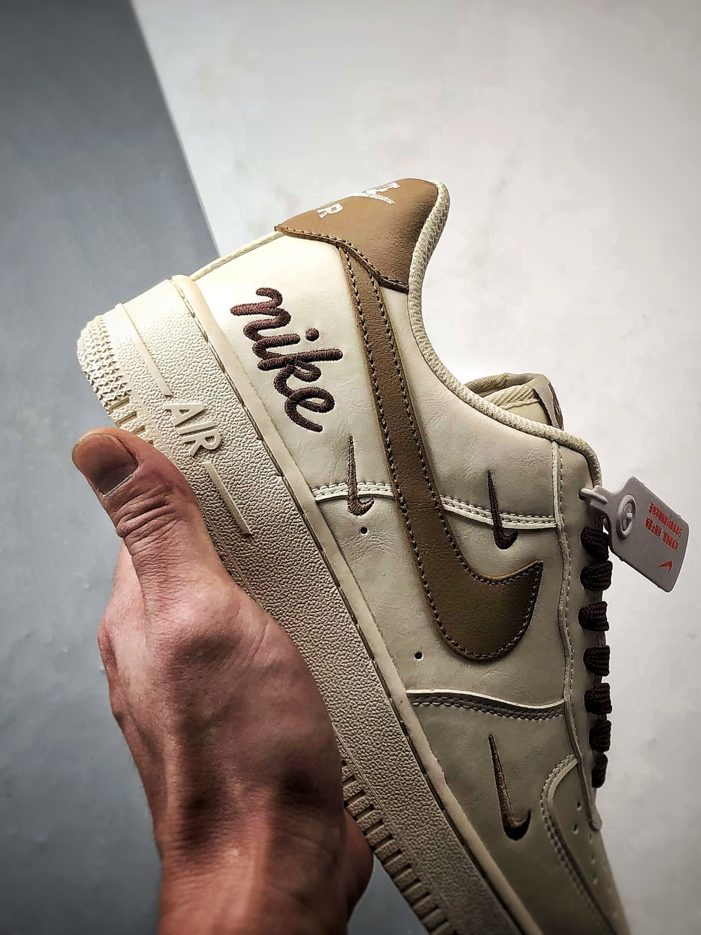 280 Air Force 1 '07 Low 米棕三小钩 NH0601-584-Chinese UA Cheap High Quatity Brand Clothes Bags handbags Sneakers wholesale wholesaler seller from China Factory suppliers Fashion Clothing Shoes best Quality Beautiful Price 280 Air Force 1 '07 Low 米棕三小钩 NH0601-584