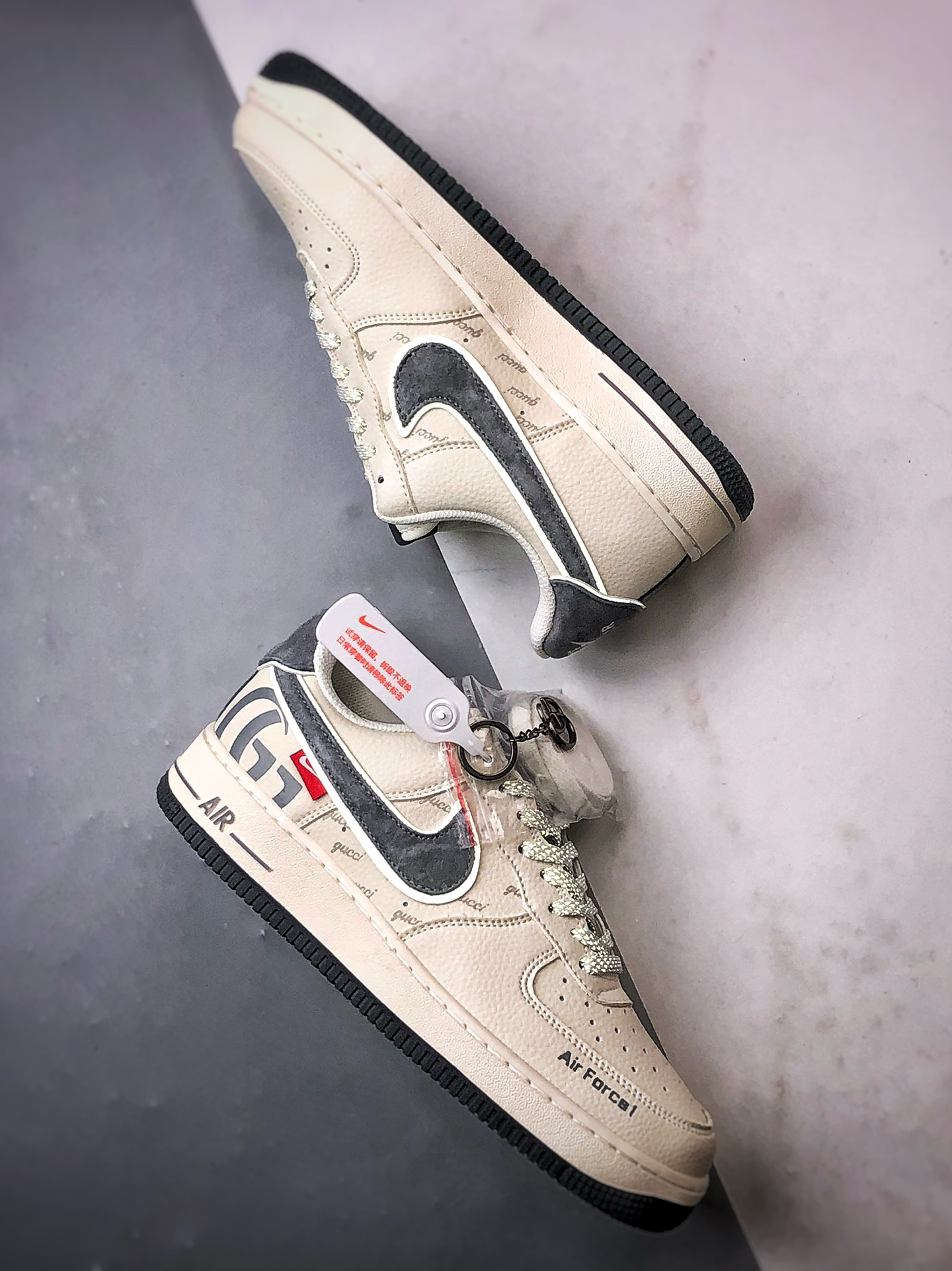 Gucci x Air Force 1 Low 米白灰 XL1982-330 Gucci x Air Force 1 Low 米白灰 XL1982-330