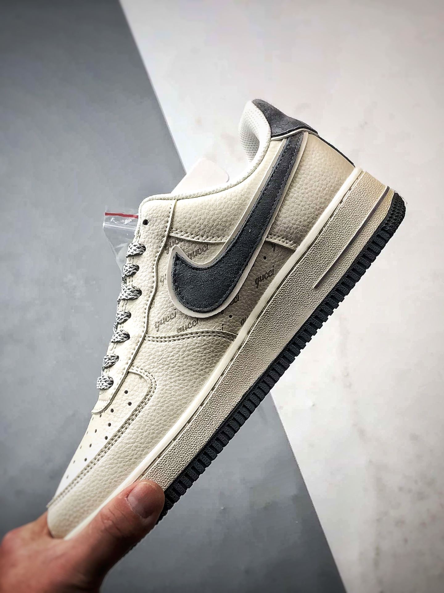 Gucci x Air Force 1 Low 米白灰 XL1982-330 Gucci x Air Force 1 Low 米白灰 XL1982-330