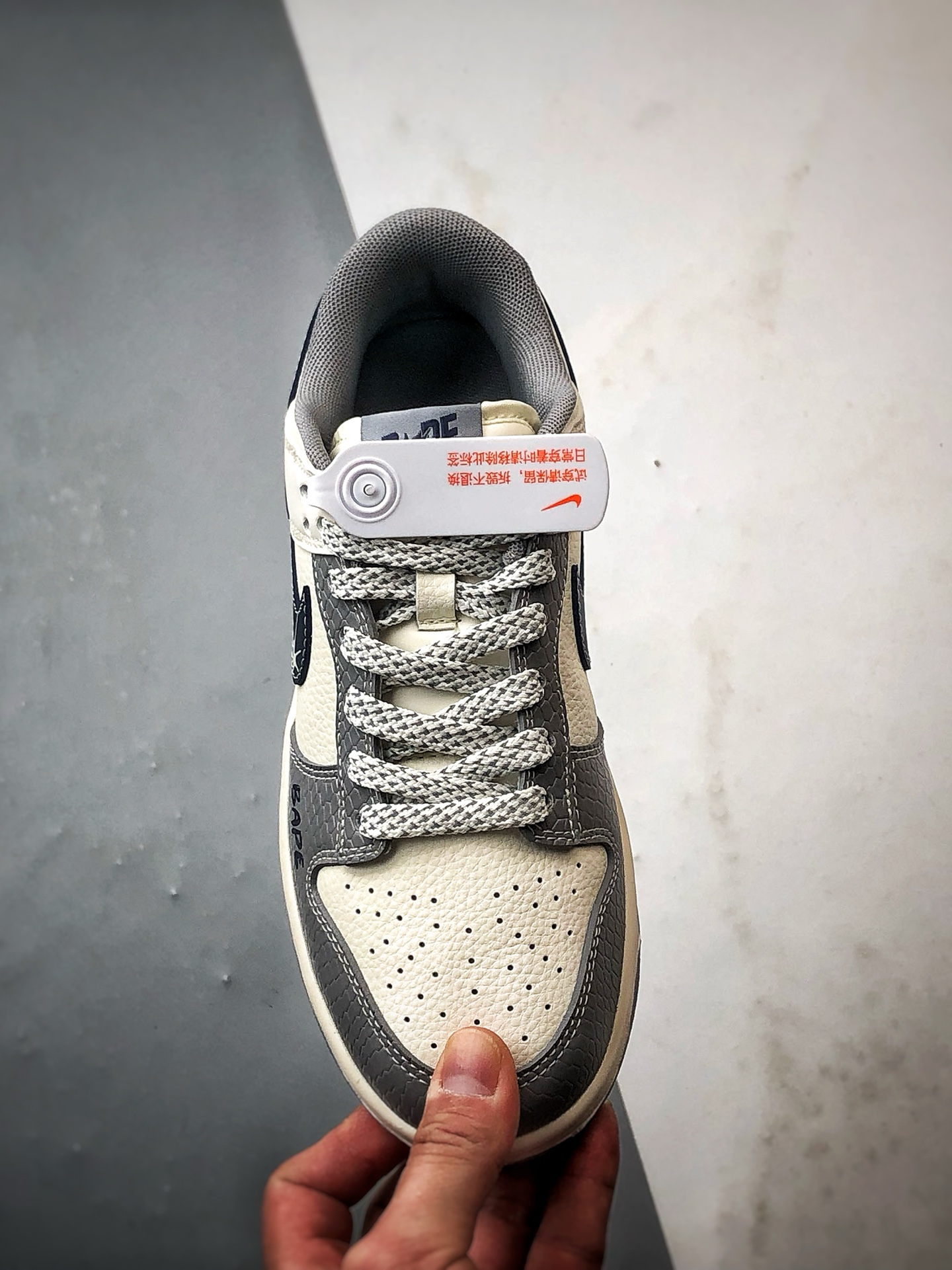 NK Dunk Low Retro ”DIY高端定制” Bape蛇鳞纹米灰蓝 低帮休闲运动板鞋 JP1648-036 NK Dunk Low Retro ”DIY高端定制” Bape蛇鳞纹米灰蓝 低帮休闲运动板鞋 JP1648-036