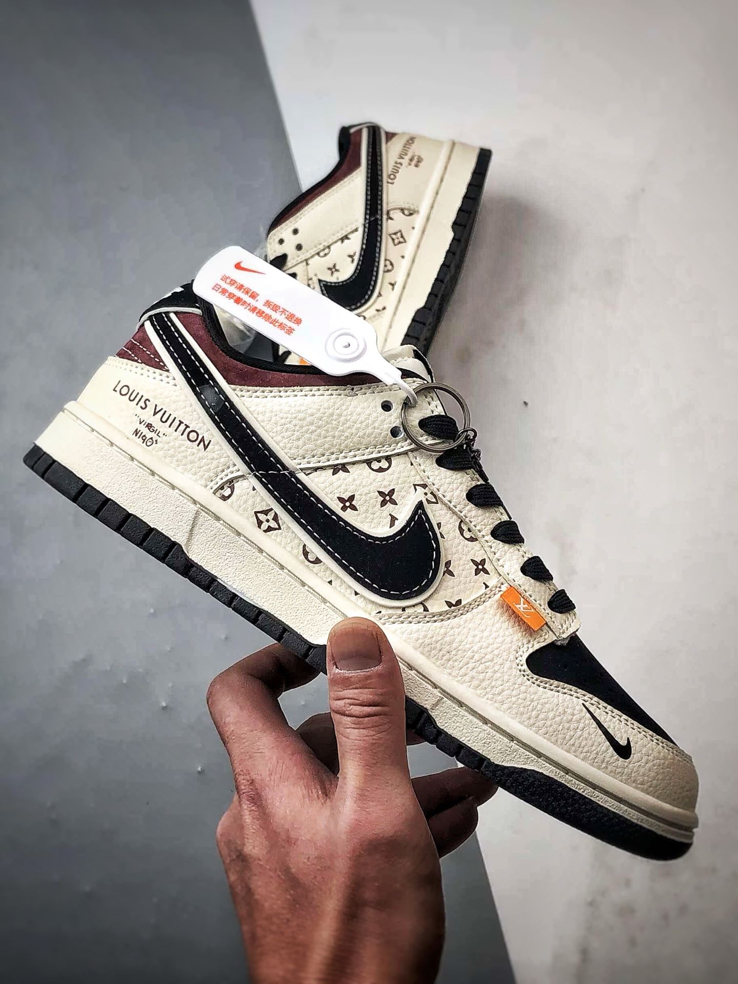 290 NK Dunk Low Retro ”DIY高端定制” LV印花米黑紫 低帮休闲运动板鞋 MN1688-105-Chinese UA Cheap High Quatity Brand Clothes Bags handbags Sneakers wholesale wholesaler seller from China Factory suppliers Fashion Clothing Shoes best Quality Beautiful Price 290 NK Dunk Low Retro ”DIY高端定制” LV印花米黑紫 低帮休闲运动板鞋 MN1688-105
