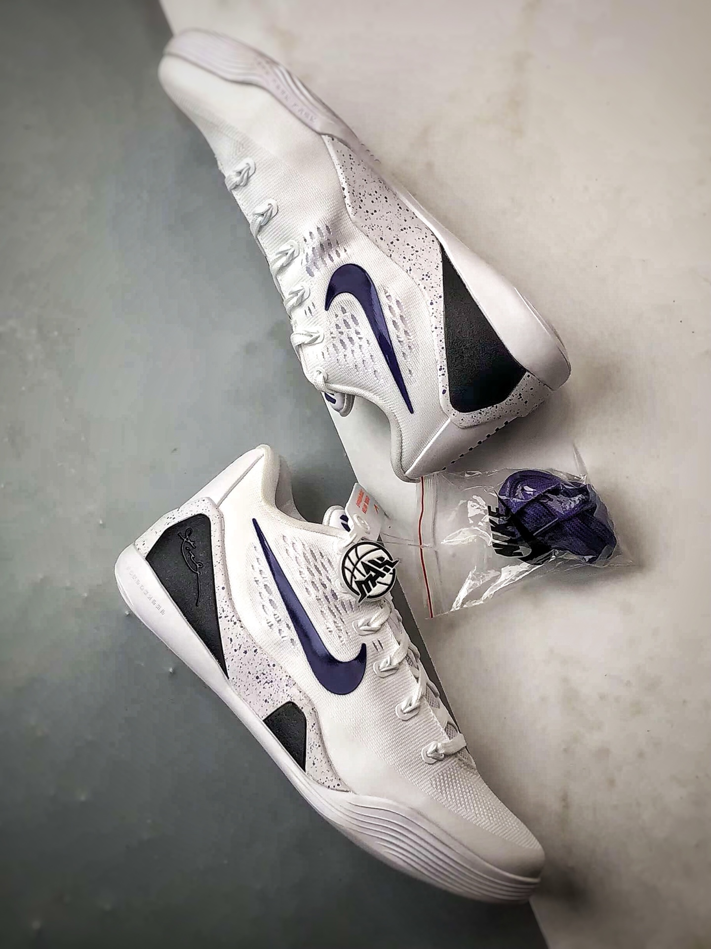 340 NK Kobe 9 Elite Low EM Protro 灭世科比9代 白紫色 IH1401-100-Chinese UA Cheap High Quatity Brand Clothes Bags handbags Sneakers wholesale wholesaler seller from China Factory suppliers Fashion Clothing Shoes best Quality Beautiful Price 340 NK Kobe 9 Elite Low EM Protro 灭世科比9代 白紫色 IH1401-100