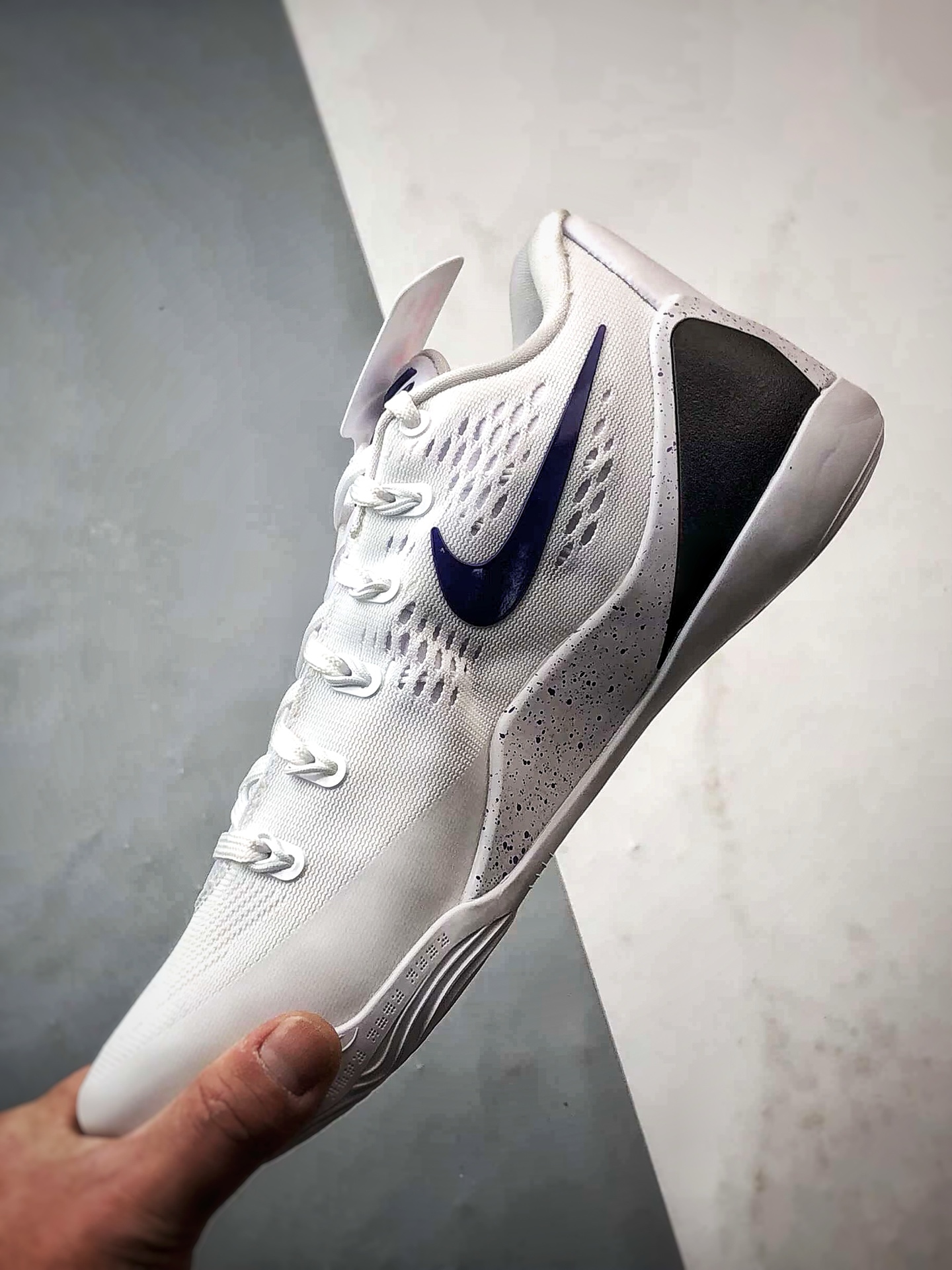 340 NK Kobe 9 Elite Low EM Protro 灭世科比9代 白紫色 IH1401-100-Chinese UA Cheap High Quatity Brand Clothes Bags handbags Sneakers wholesale wholesaler seller from China Factory suppliers Fashion Clothing Shoes best Quality Beautiful Price 340 NK Kobe 9 Elite Low EM Protro 灭世科比9代 白紫色 IH1401-100
