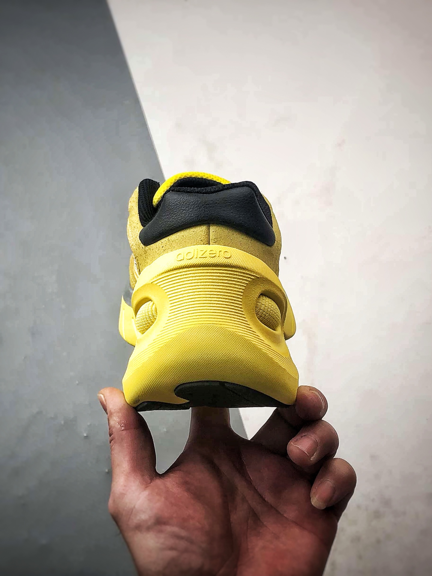 210 AD Adizero Goukana 黄色 复古潮流厚底老爹风运动跑鞋 JP7197