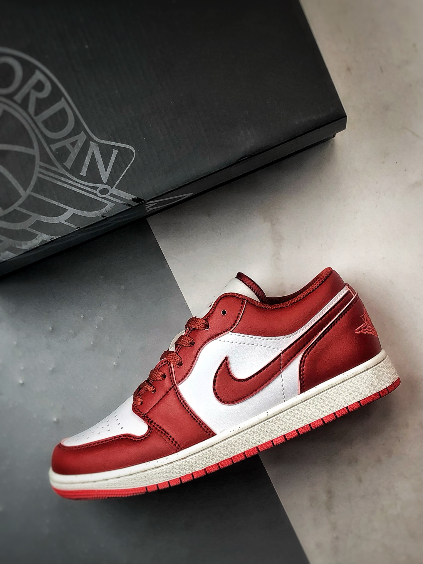 220 Air Jordan 1 Low 沙丘红 FJ3459-160-Chinese UA Cheap High Quatity Brand Clothes Bags handbags Sneakers wholesale wholesaler seller from China Factory suppliers Fashion Clothing Shoes best Quality Beautiful Price 220 Air Jordan 1 Low 沙丘红 FJ3459-160