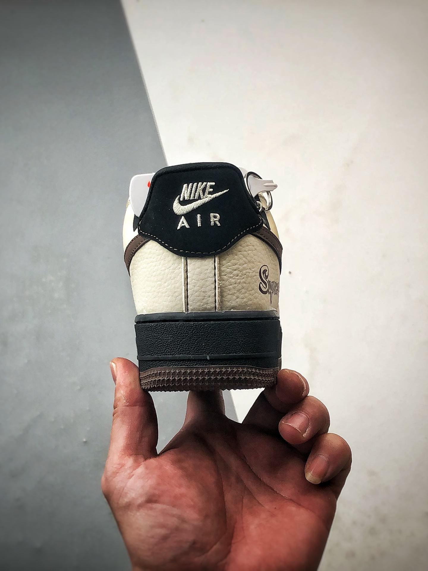 280 Sup x Air Force 1 Low 印字米黑棕 KD1688-004-Chinese UA Cheap High Quatity Brand Clothes Bags handbags Sneakers wholesale wholesaler seller from China Factory suppliers Fashion Clothing Shoes best Quality Beautiful Price 280 Sup x Air Force 1 Low 印字米黑棕 KD1688-004