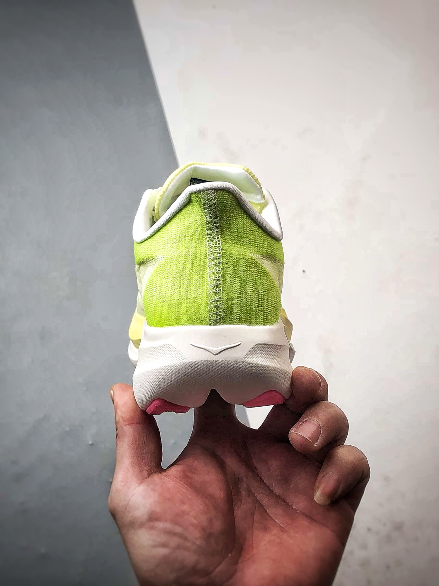 Hoka One One Rocket X 3 黄绿色 火箭系列3代碳板舒适运动跑步鞋 1168724-SNLG-Top High Quatity Cheap Sneakers Fashion Clothing Clothes Bags handbags Shoes of all Brand wholesale With The best Quality And Beautiful Price from China Factory Chinese suppliers wholesaler seller Hoka One One Rocket X 3 黄绿色 火箭系列3代碳板舒适运动跑步鞋 1168724-SNLG