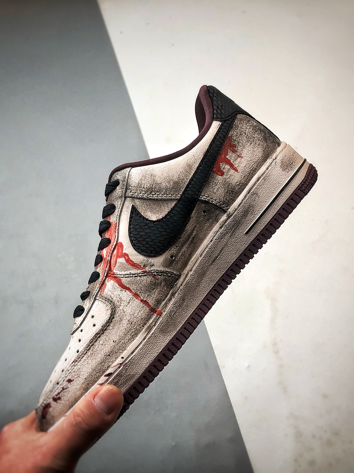 280 Air Force 1 '07 Low 哥特血痕涂鸦 XL2132-888