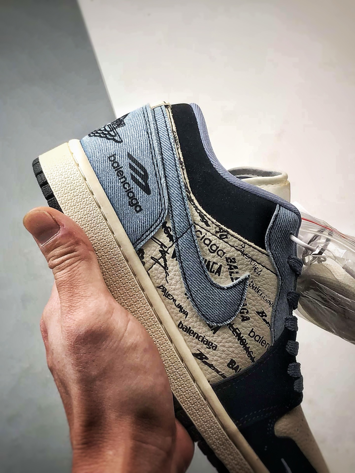 290 Air Jordan 1 Low ”高端定制” 巴黎印花米黑蓝牛仔 LD8888-010-Chinese UA Cheap High Quatity Brand Clothes Bags handbags Sneakers wholesale wholesaler seller from China Factory suppliers Fashion Clothing Shoes best Quality Beautiful Price 290 Air Jordan 1 Low ”高端定制” 巴黎印花米黑蓝牛仔 LD8888-010