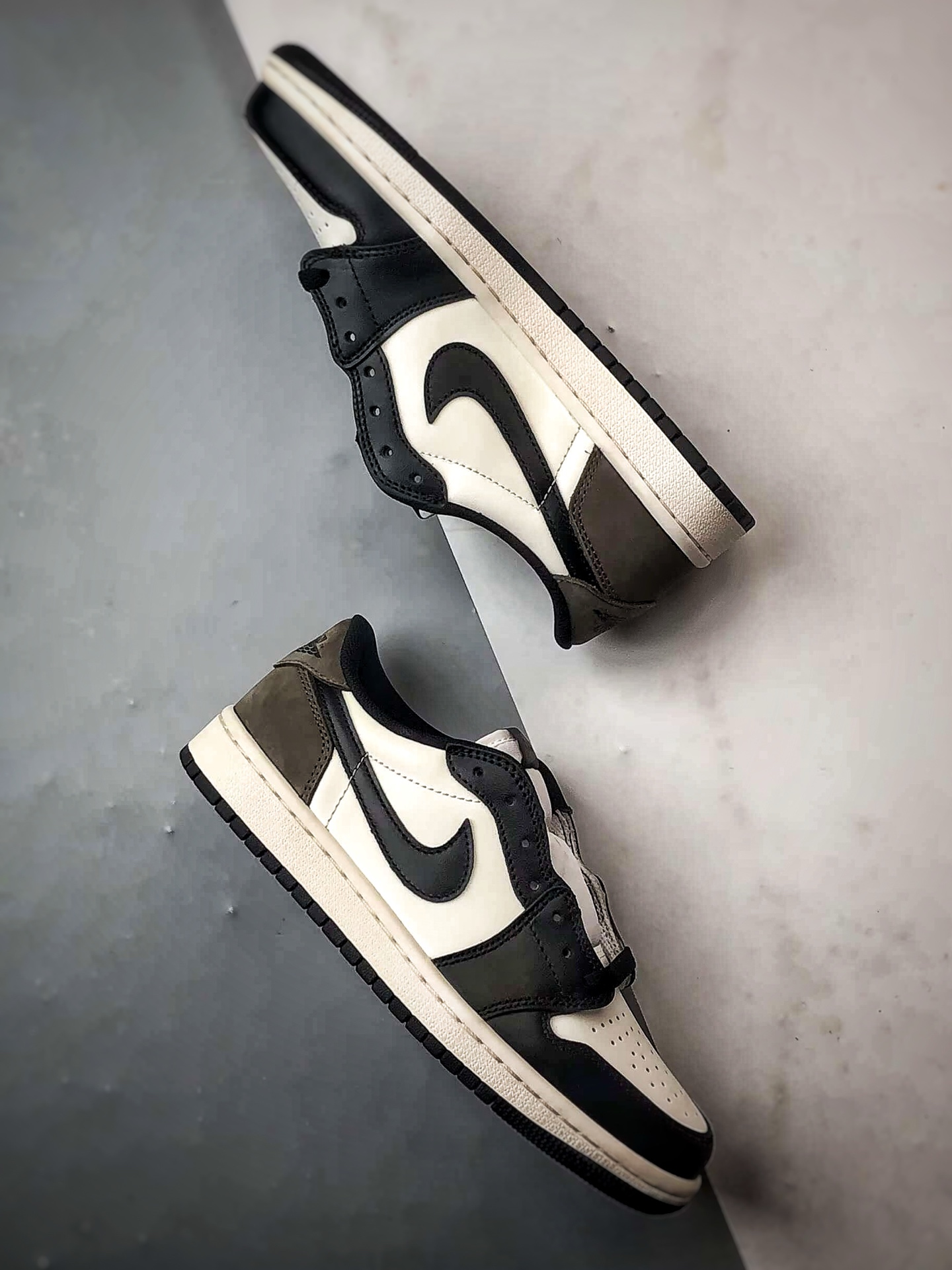 320 Air Jordan 1 Low ”Mocha” 摩卡黑白棕 CZ0790-102-Chinese UA Cheap High Quatity Brand Clothes Bags handbags Sneakers wholesale wholesaler seller from China Factory suppliers Fashion Clothing Shoes best Quality Beautiful Price 320 Air Jordan 1 Low ”Mocha” 摩卡黑白棕 CZ0790-102