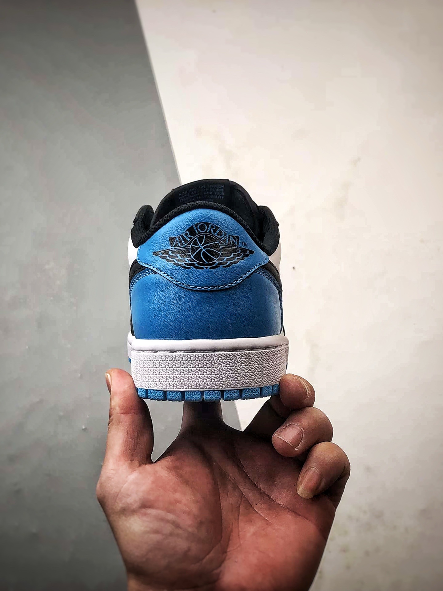 320 Air Jordan 1 Low ”Black and Dark Powder Blue” 小闪电黑白蓝 CZ0790-104-Chinese UA Cheap High Quatity Brand Clothes Bags handbags Sneakers wholesale wholesaler seller from China Factory suppliers Fashion Clothing Shoes best Quality Beautiful Price 320 Air Jordan 1 Low ”Black and Dark Powder Blue” 小闪电黑白蓝 CZ0790-104
