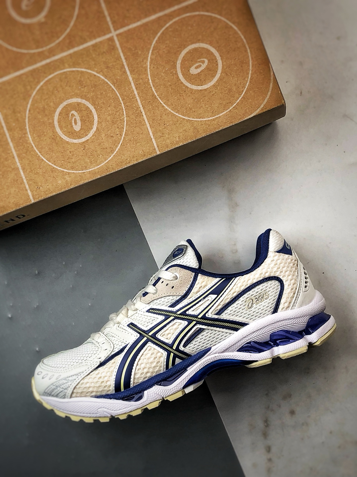 220 END. x Asics Gel-Nimbus 10.1 白蓝色 亚瑟士复古先锋潮流拼接休闲跑步鞋 1203A875-250