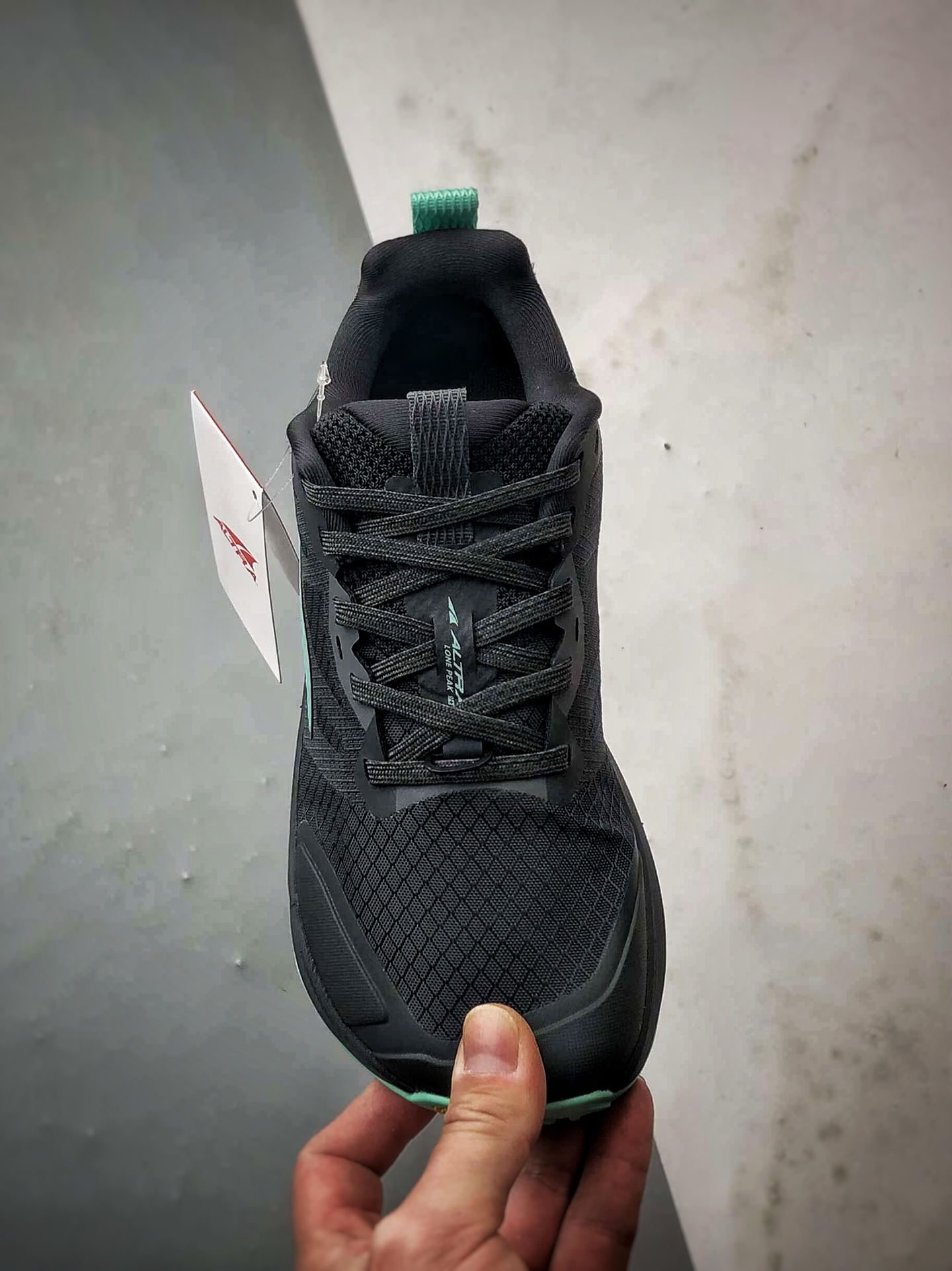 220 Altra Lone Peak 9+ 黑绿色 派峰9时尚舒适简约百搭透气跑步鞋-Chinese UA Cheap High Quatity Brand Clothes Bags handbags Sneakers wholesale wholesaler seller from China Factory suppliers Fashion Clothing Shoes best Quality Beautiful Price 220 Altra Lone Peak 9+ 黑绿色 派峰9时尚舒适简约百搭透气跑步鞋