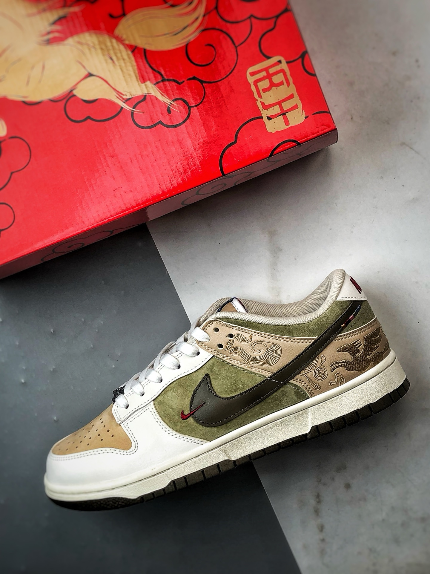 240 性价比触顶 同价区间无对手 NK Dunk Pegasus Pack 马年限定米褐色 低帮复古休闲运动滑板鞋 IQ1118-220