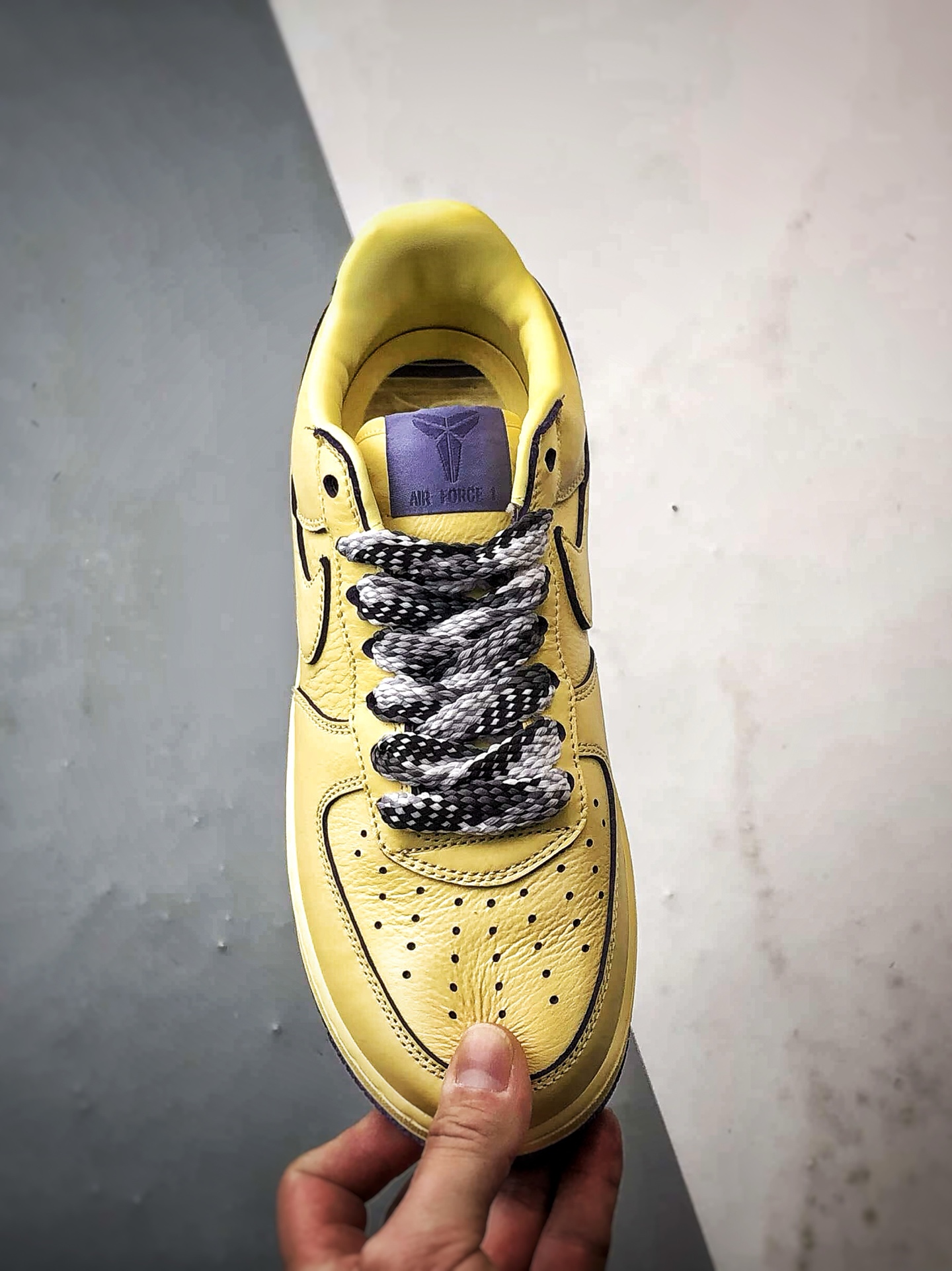 300 Air Force 1 Kobe Bryant 黄色 HV9408-700-Chinese UA Cheap High Quatity Brand Clothes Bags handbags Sneakers wholesale wholesaler seller from China Factory suppliers Fashion Clothing Shoes best Quality Beautiful Price 300 Air Force 1 Kobe Bryant 黄色 HV9408-700