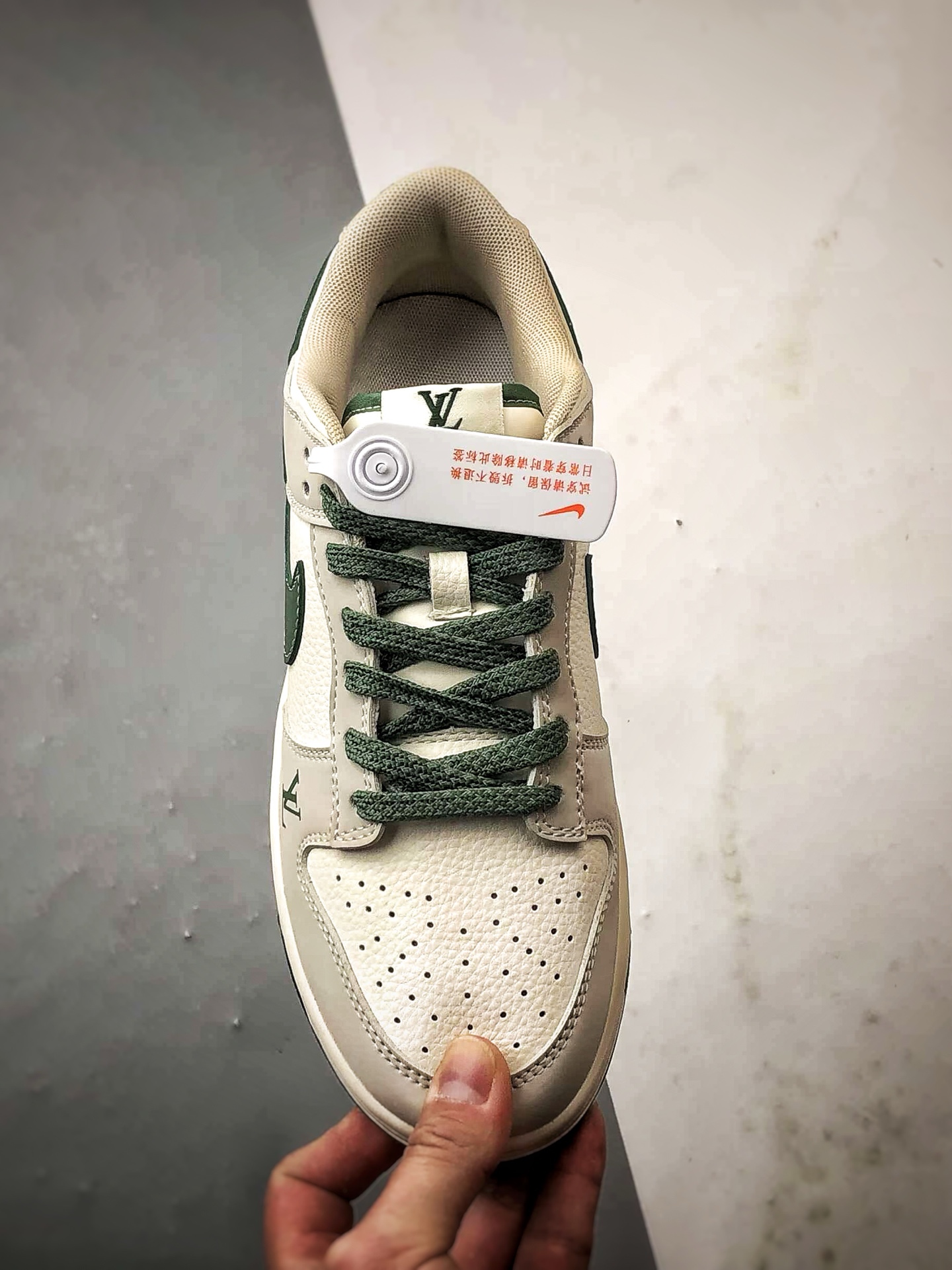 290 NK Dunk Low Retro ”DIY高端定制” LV米灰绿 低帮休闲运动板鞋 JP1648-001