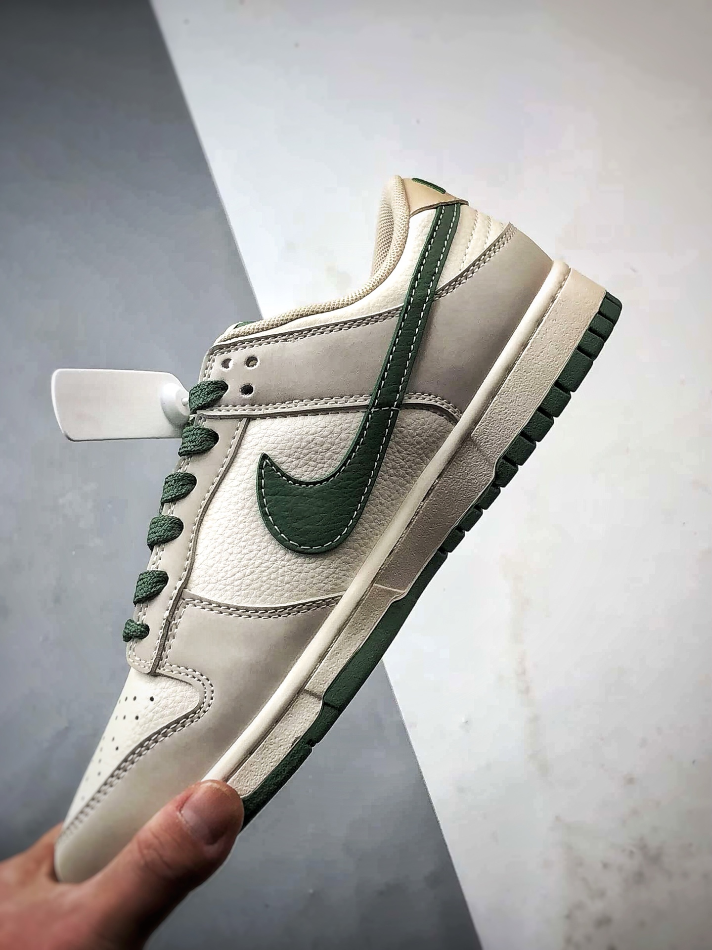 290 NK Dunk Low Retro ”DIY高端定制” LV米灰绿 低帮休闲运动板鞋 JP1648-001