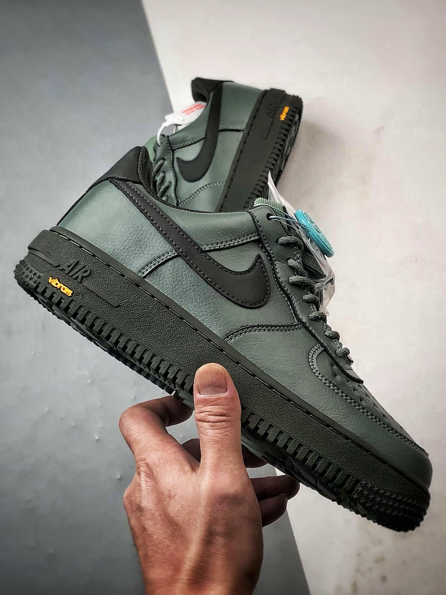 220 Air Force 1 Low GTX 墨绿色 HV5953-300-Chinese UA Cheap High Quatity Brand Clothes Bags handbags Sneakers wholesale wholesaler seller from China Factory suppliers Fashion Clothing Shoes best Quality Beautiful Price 220 Air Force 1 Low GTX 墨绿色 HV5953-300