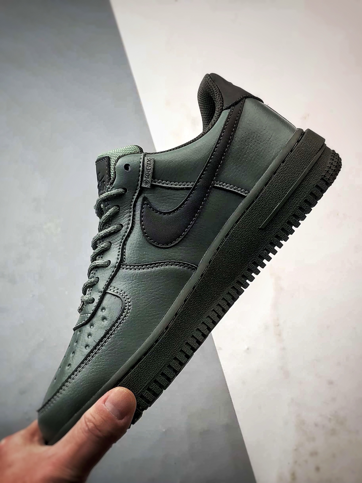 220 Air Force 1 Low GTX 墨绿色 HV5953-300-Chinese UA Cheap High Quatity Brand Clothes Bags handbags Sneakers wholesale wholesaler seller from China Factory suppliers Fashion Clothing Shoes best Quality Beautiful Price 220 Air Force 1 Low GTX 墨绿色 HV5953-300