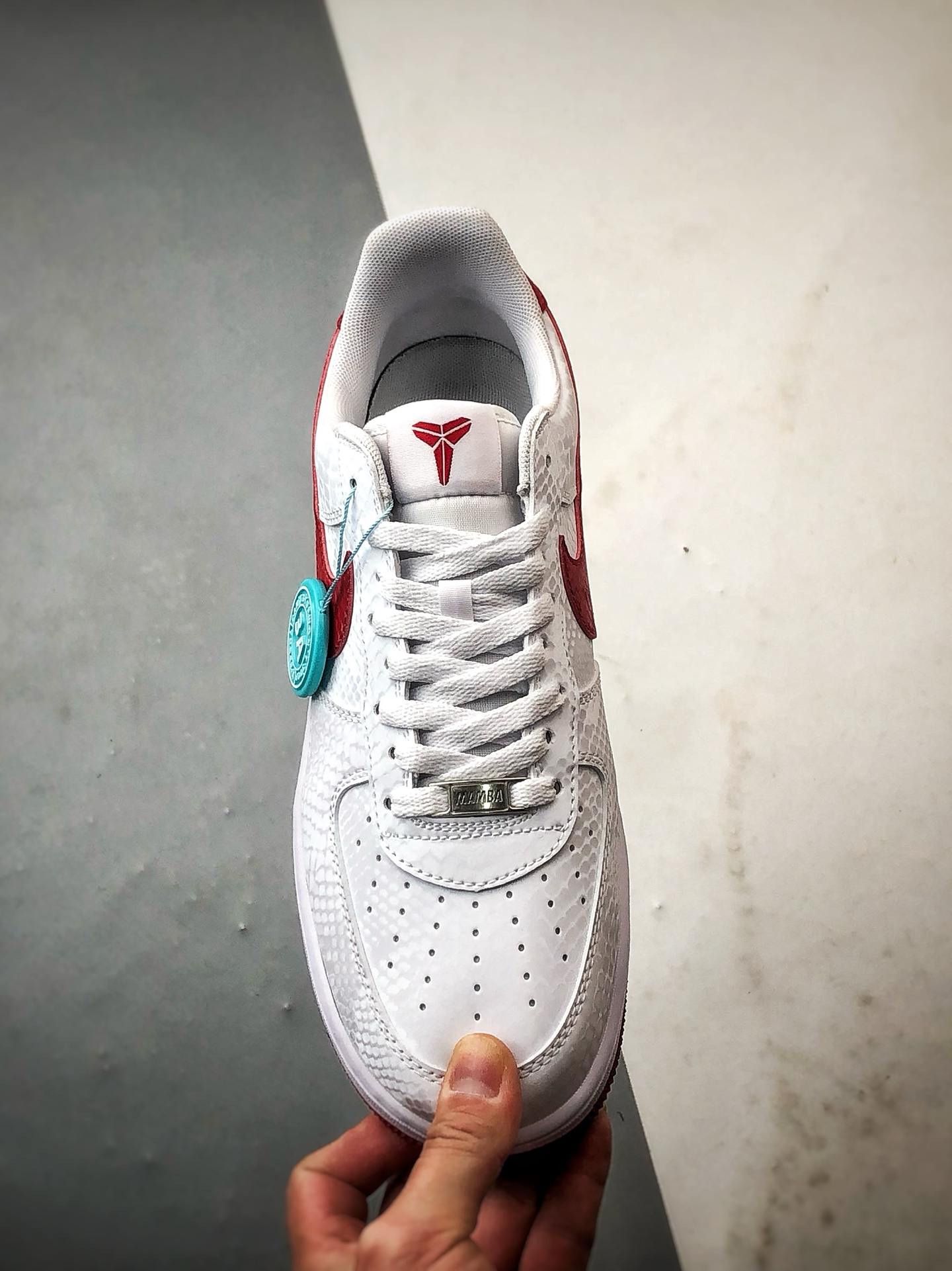 220 Kobe Bryant x Air Force 1 Low 白红 IB0018-101-Chinese UA Cheap High Quatity Brand Clothes Bags handbags Sneakers wholesale wholesaler seller from China Factory suppliers Fashion Clothing Shoes best Quality Beautiful Price 220 Kobe Bryant x Air Force 1 Low 白红 IB0018-101