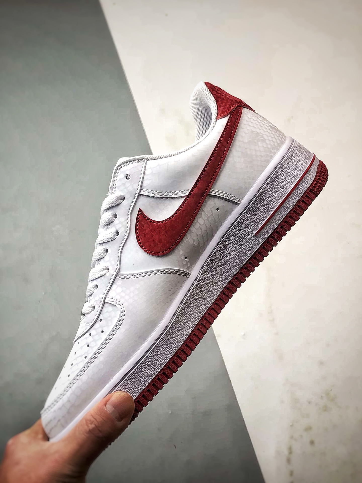220 Kobe Bryant x Air Force 1 Low 白红 IB0018-101-Chinese UA Cheap High Quatity Brand Clothes Bags handbags Sneakers wholesale wholesaler seller from China Factory suppliers Fashion Clothing Shoes best Quality Beautiful Price 220 Kobe Bryant x Air Force 1 Low 白红 IB0018-101