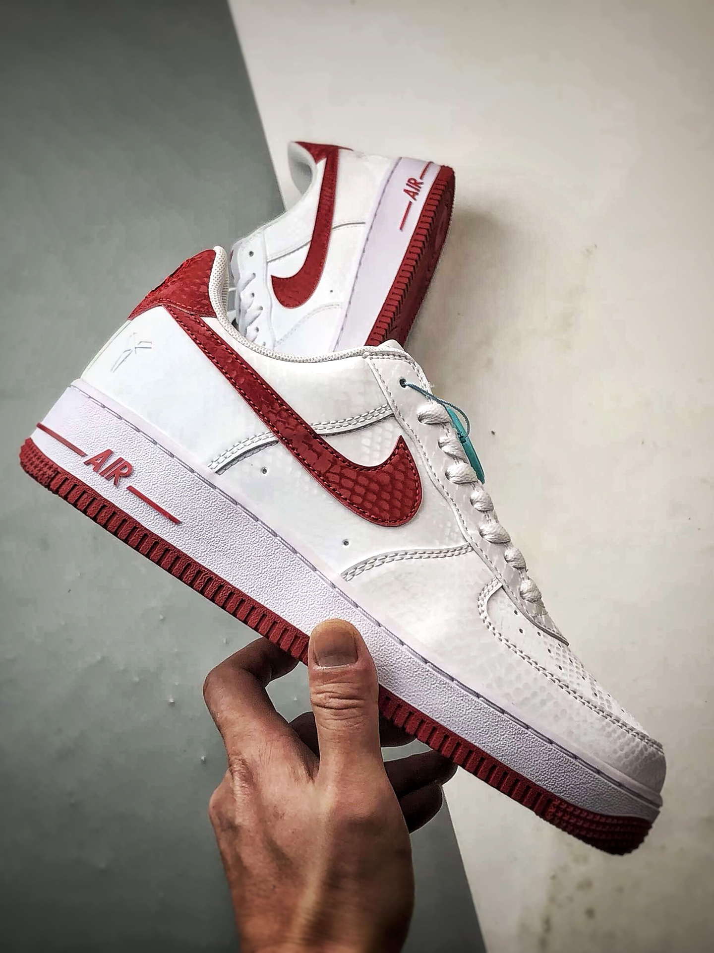 220 Kobe Bryant x Air Force 1 Low 白红 IB0018-101-Chinese UA Cheap High Quatity Brand Clothes Bags handbags Sneakers wholesale wholesaler seller from China Factory suppliers Fashion Clothing Shoes best Quality Beautiful Price 220 Kobe Bryant x Air Force 1 Low 白红 IB0018-101