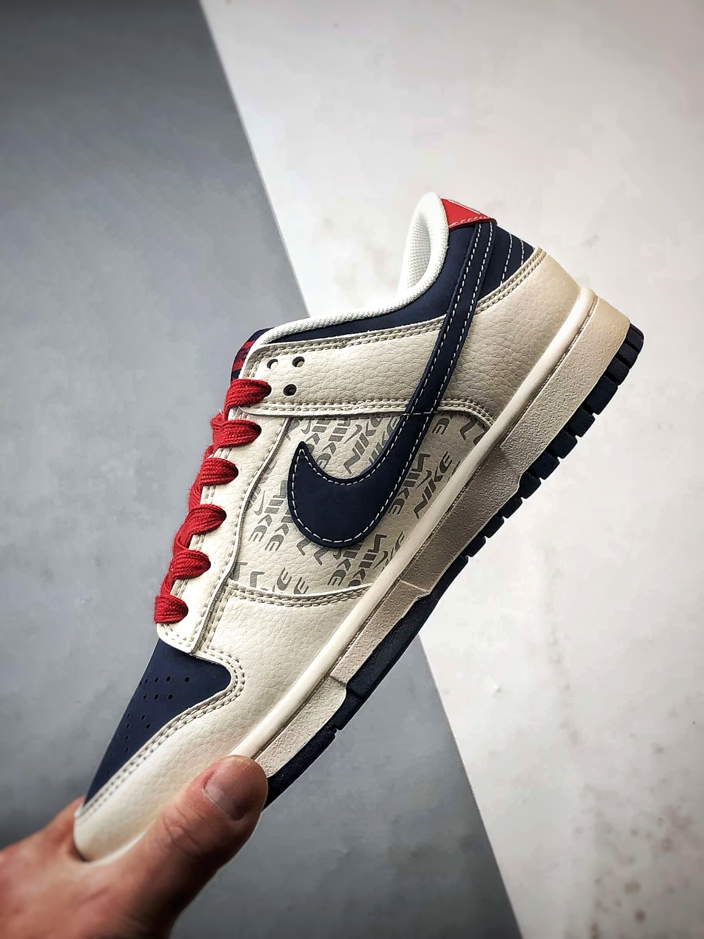 290 NK Dunk Low Retro ”DIY高端定制” Sup米蓝红 低帮休闲运动板鞋 XD1588-241