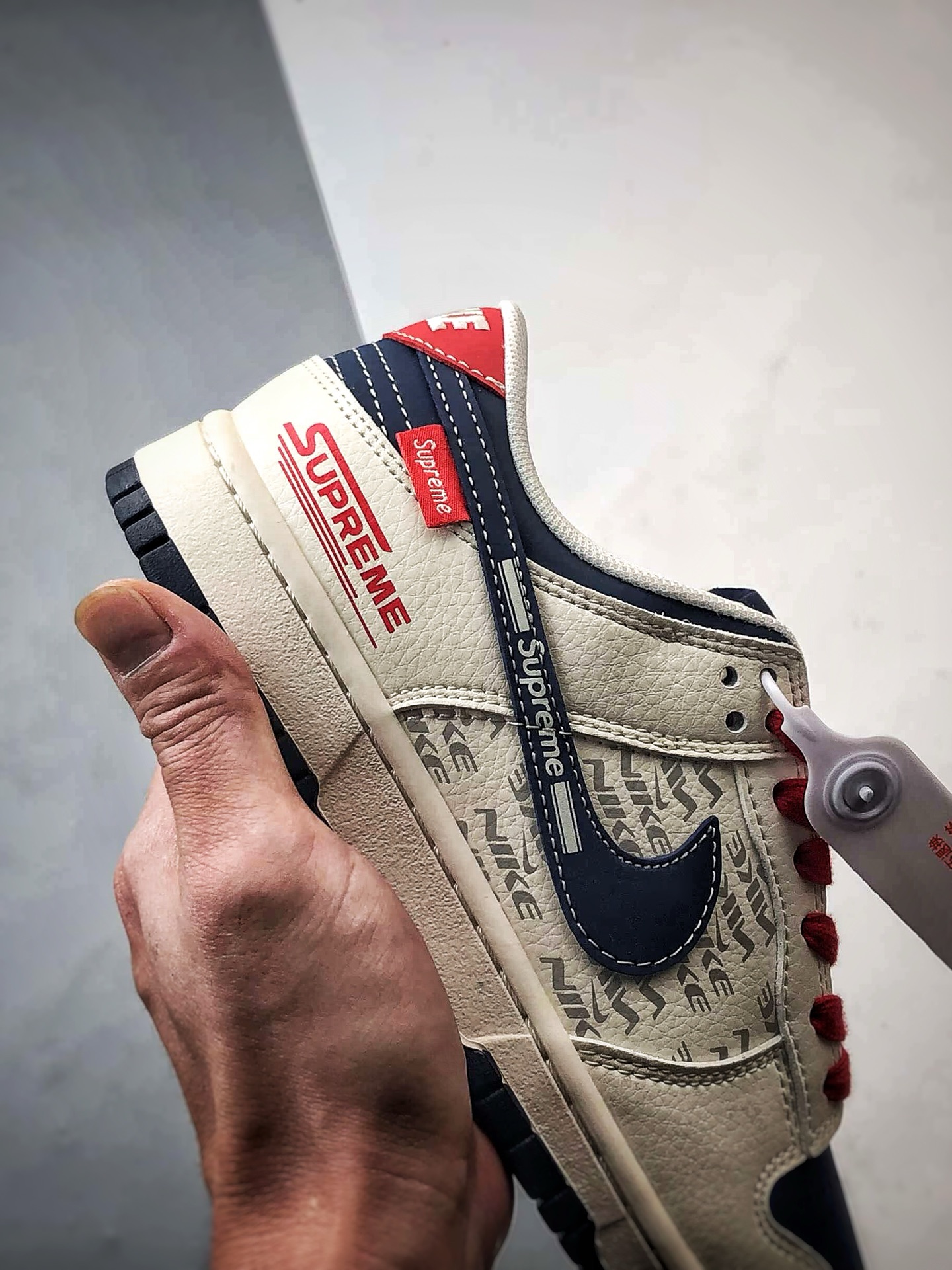 290 NK Dunk Low Retro ”DIY高端定制” Sup米蓝红 低帮休闲运动板鞋 XD1588-241