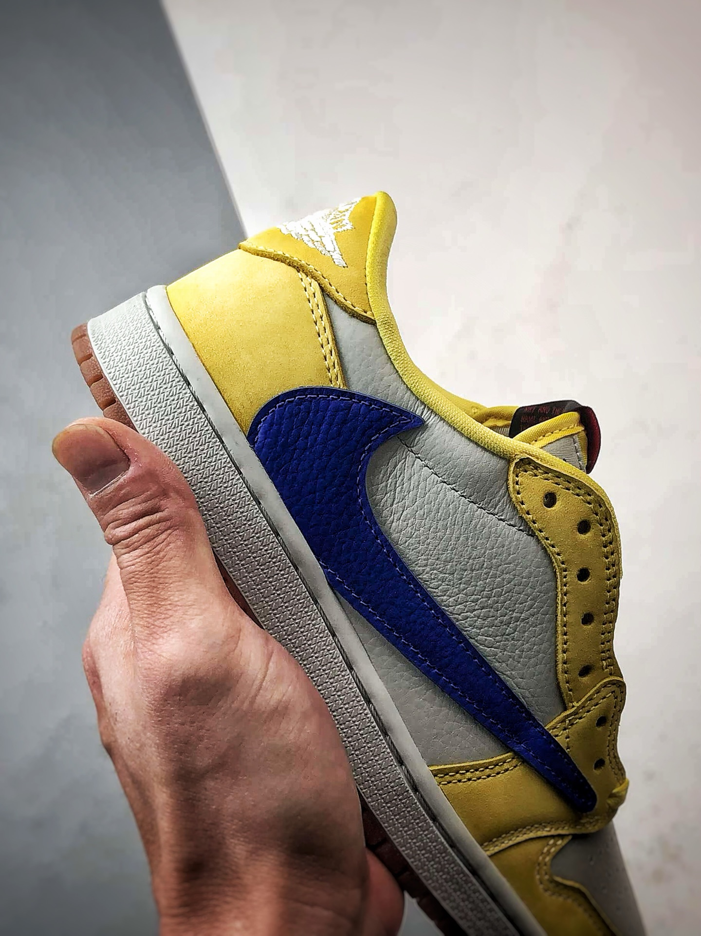 300 Travis Scott x Air Jordan 1 Low 金丝雀黄蓝倒钩 DZ4137-700-Chinese UA Cheap High Quatity Brand Clothes Bags handbags Sneakers wholesale wholesaler seller from China Factory suppliers Fashion Clothing Shoes best Quality Beautiful Price 300 Travis Scott x Air Jordan 1 Low 金丝雀黄蓝倒钩 DZ4137-700