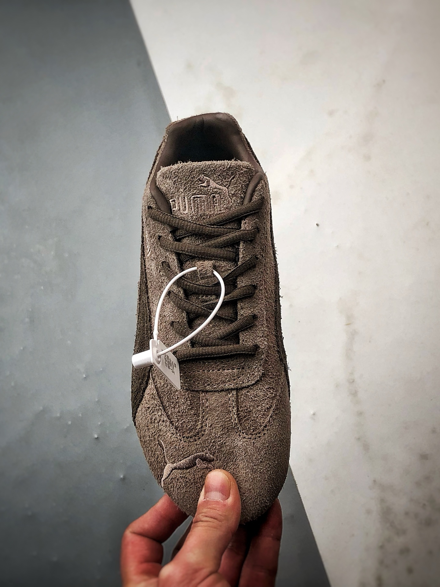 170 Journal Standard x Puma Speedcet 深灰棕 彪马薄底德迅复古运动休闲赛车跑鞋 406828-01-Chinese UA Cheap High Quatity Brand Clothes Bags handbags Sneakers wholesale wholesaler seller from China Factory suppliers Fashion Clothing Shoes best Quality Beautiful Price 170 Journal Standard x Puma Speedcet 深灰棕 彪马薄底德迅复古运动休闲赛车跑鞋 406828-01