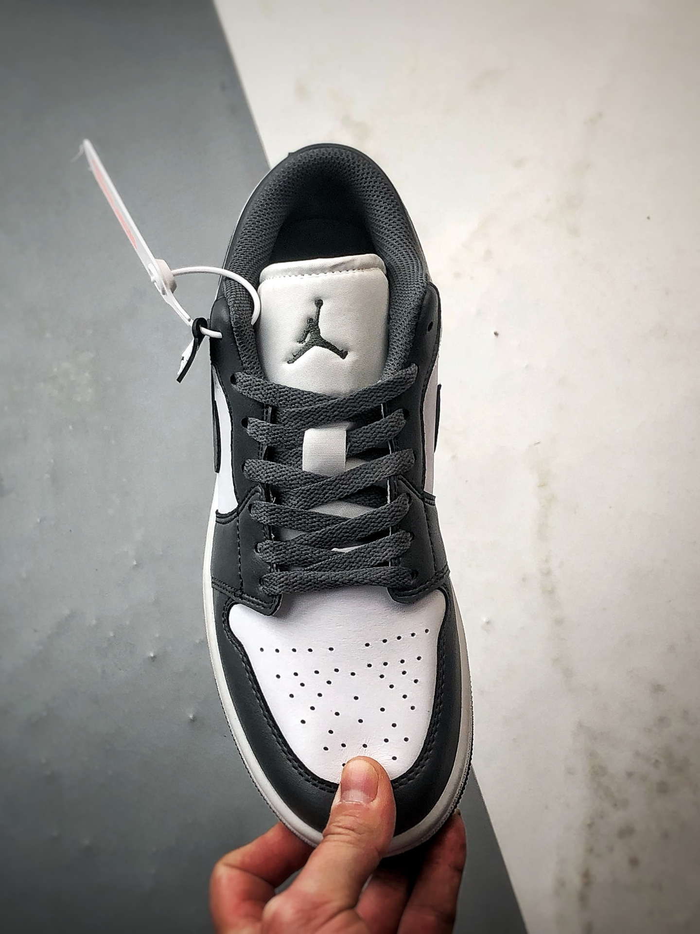 220 Air Jordan 1 Low 深灰白 553558-044