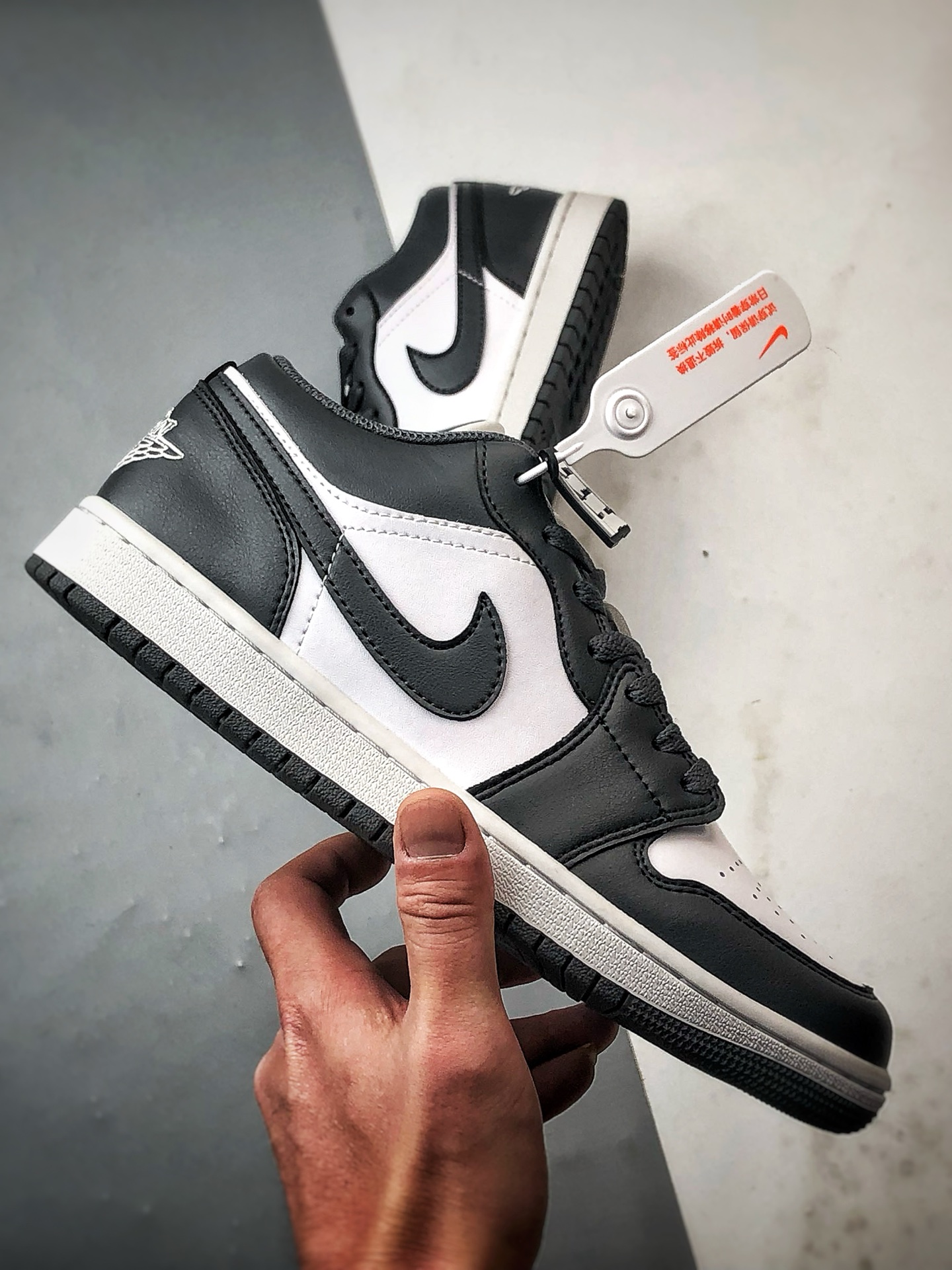 220 Air Jordan 1 Low 深灰白 553558-044