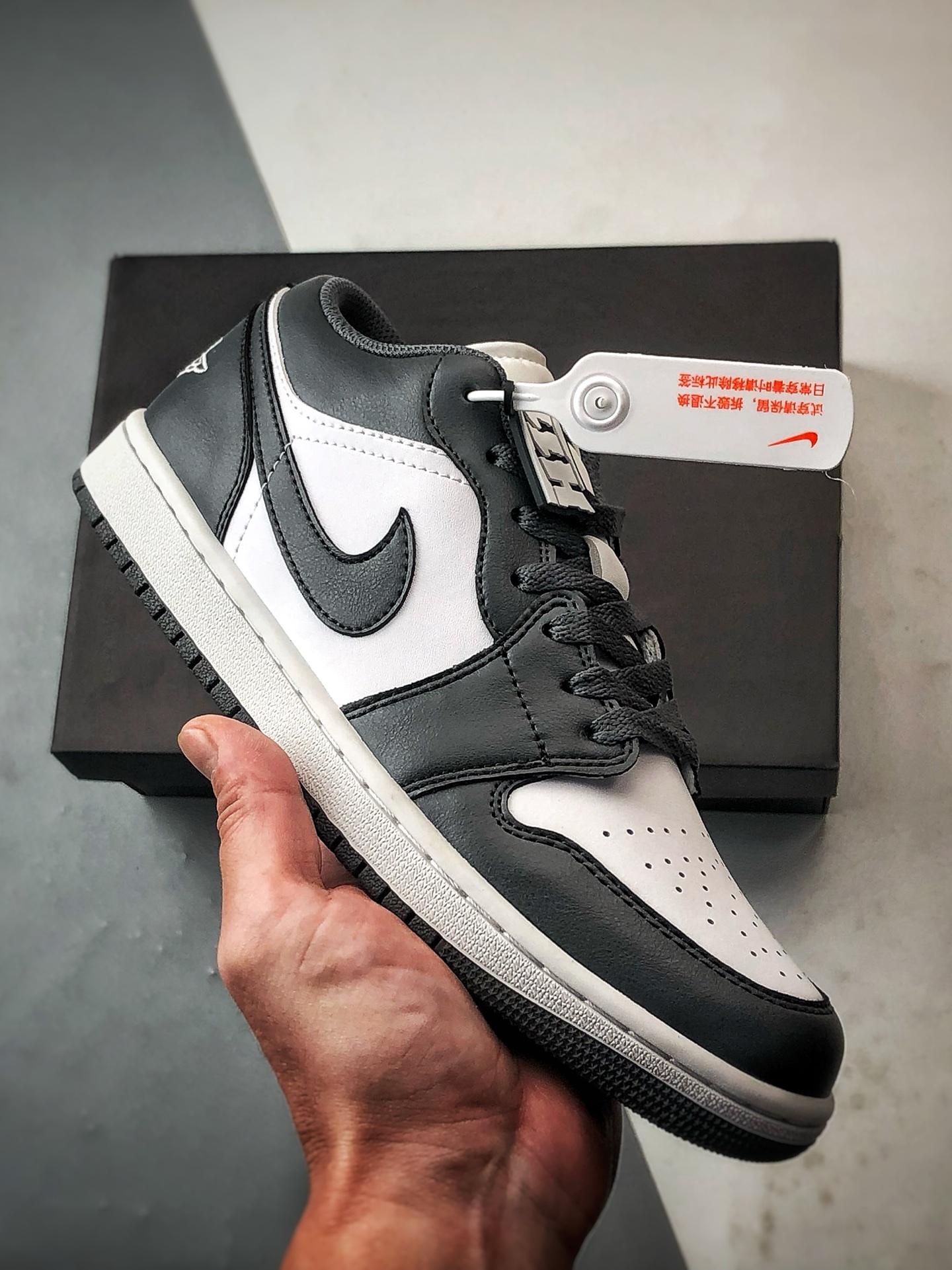 220 Air Jordan 1 Low 深灰白 553558-044