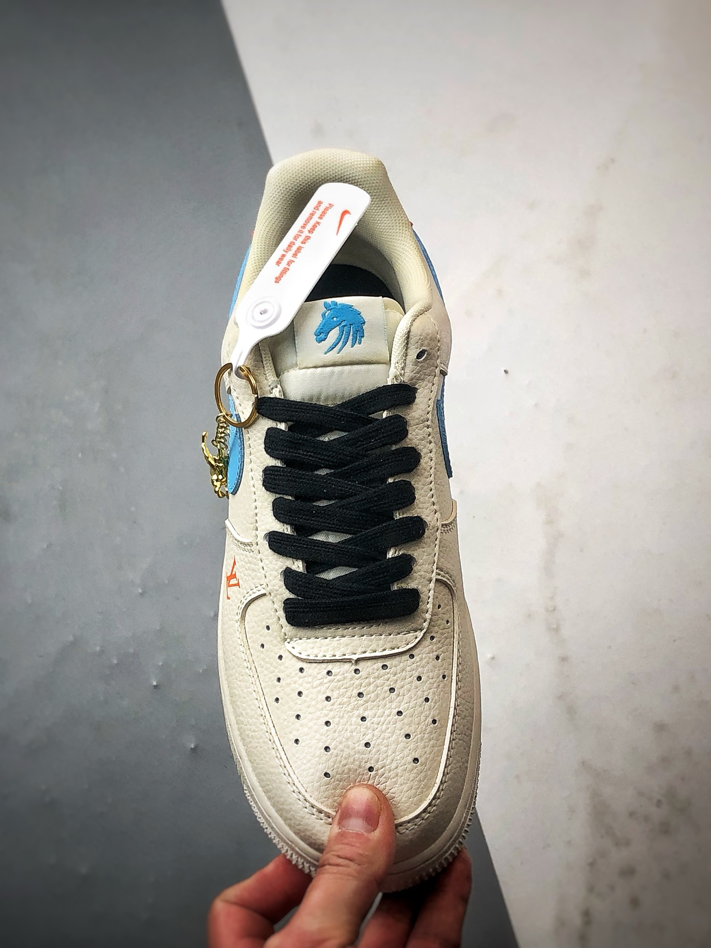 280 Air Force 1 '07 Low 马年限定米蓝橙 FV3694-100-Chinese UA Cheap High Quatity Brand Clothes Bags handbags Sneakers wholesale wholesaler seller from China Factory suppliers Fashion Clothing Shoes best Quality Beautiful Price 280 Air Force 1 '07 Low 马年限定米蓝橙 FV3694-100