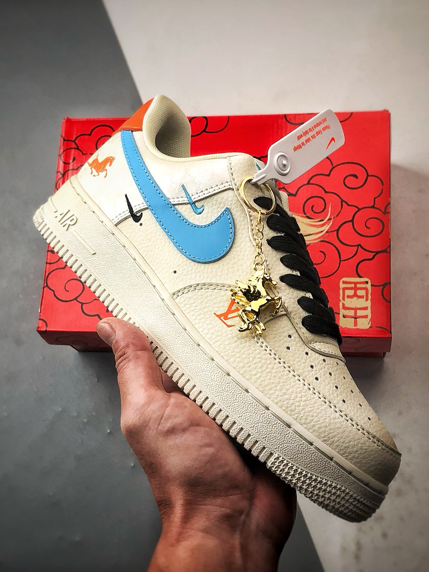 280 Air Force 1 '07 Low 马年限定米蓝橙 FV3694-100-Chinese UA Cheap High Quatity Brand Clothes Bags handbags Sneakers wholesale wholesaler seller from China Factory suppliers Fashion Clothing Shoes best Quality Beautiful Price 280 Air Force 1 '07 Low 马年限定米蓝橙 FV3694-100