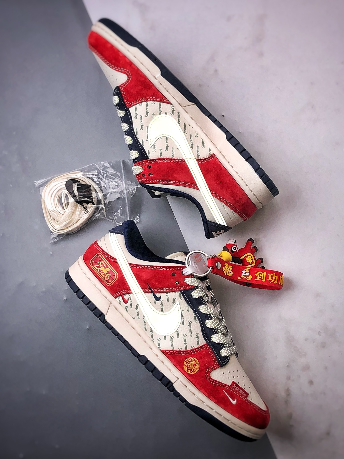 290 NK Dunk Low Retro ”DIY高端定制” 马年限定米白红蓝 低帮休闲运动板鞋 FC7688-209-Chinese UA Cheap High Quatity Brand Clothes Bags handbags Sneakers wholesale wholesaler seller from China Factory suppliers Fashion Clothing Shoes best Quality Beautiful Price 290 NK Dunk Low Retro ”DIY高端定制” 马年限定米白红蓝 低帮休闲运动板鞋 FC7688-209