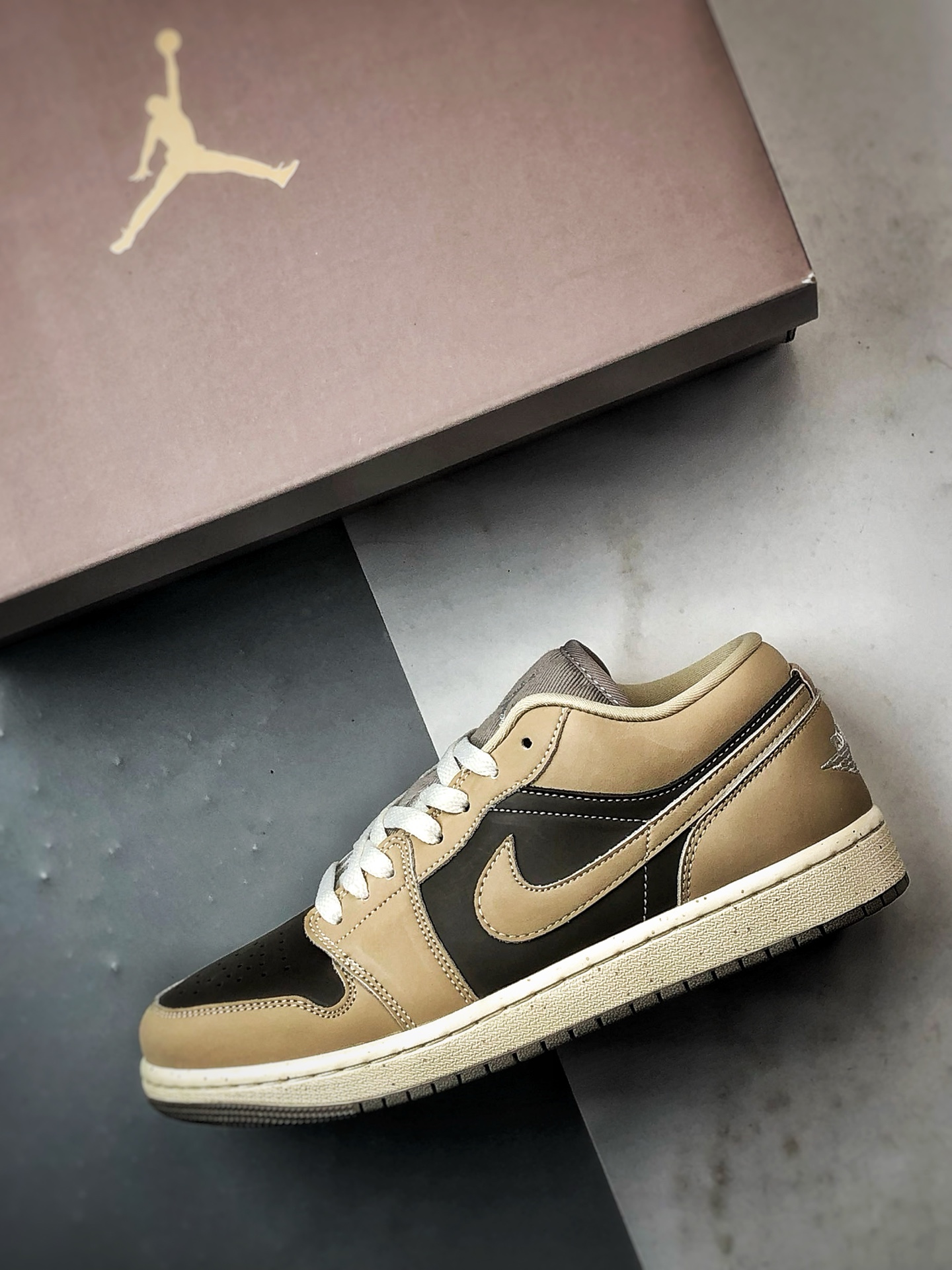 200 Air Jordan 1 Low 米棕 IB7011-001-Chinese UA Cheap High Quatity Brand Clothes Bags handbags Sneakers wholesale wholesaler seller from China Factory suppliers Fashion Clothing Shoes best Quality Beautiful Price 200 Air Jordan 1 Low 米棕 IB7011-001