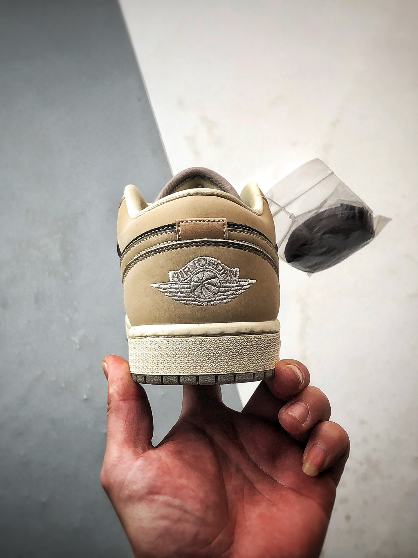 200 Air Jordan 1 Low 米棕 IB7011-001-Chinese UA Cheap High Quatity Brand Clothes Bags handbags Sneakers wholesale wholesaler seller from China Factory suppliers Fashion Clothing Shoes best Quality Beautiful Price 200 Air Jordan 1 Low 米棕 IB7011-001