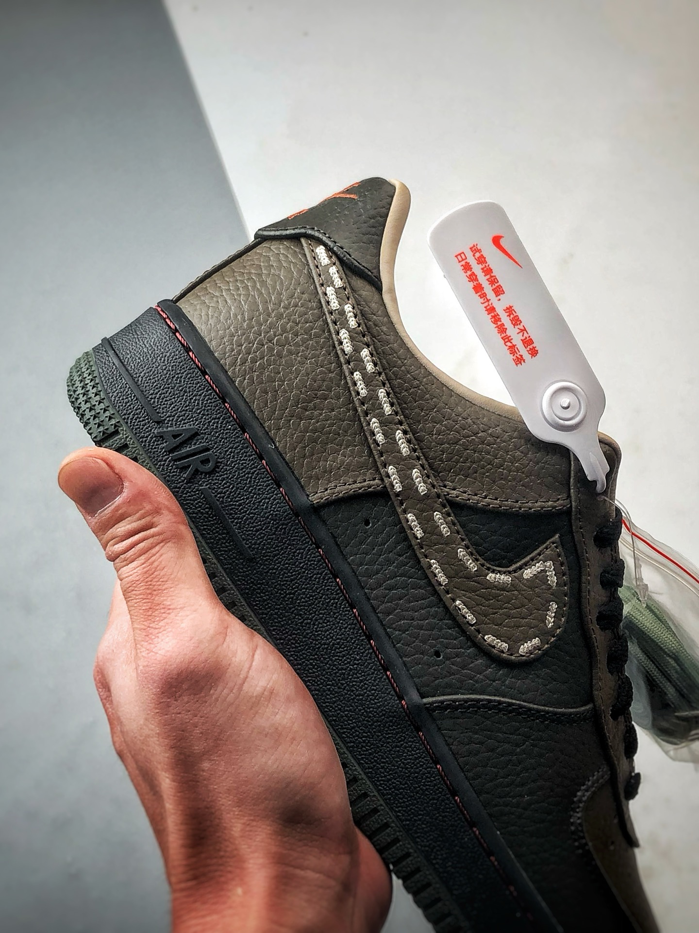 220 Air Force 1 '07 Low 棕绿 IQ1122-320-Chinese UA Cheap High Quatity Brand Clothes Bags handbags Sneakers wholesale wholesaler seller from China Factory suppliers Fashion Clothing Shoes best Quality Beautiful Price 220 Air Force 1 '07 Low 棕绿 IQ1122-320