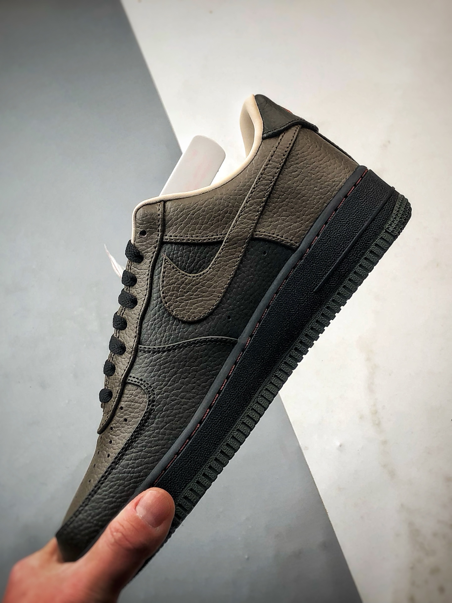 220 Air Force 1 '07 Low 棕绿 IQ1122-320-Chinese UA Cheap High Quatity Brand Clothes Bags handbags Sneakers wholesale wholesaler seller from China Factory suppliers Fashion Clothing Shoes best Quality Beautiful Price 220 Air Force 1 '07 Low 棕绿 IQ1122-320